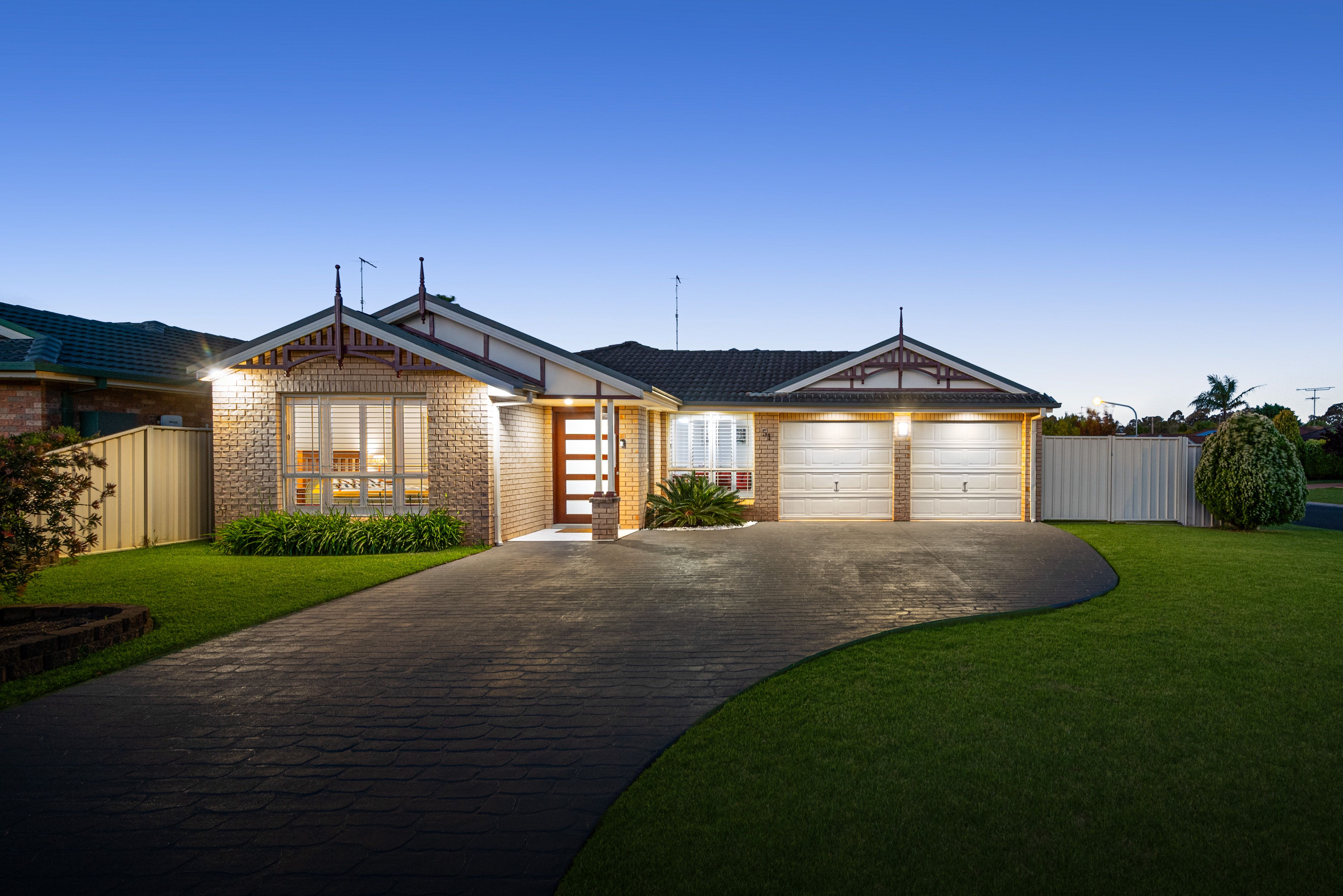 51 Bardolph Avenue , Rosemeadow NSW 2560
