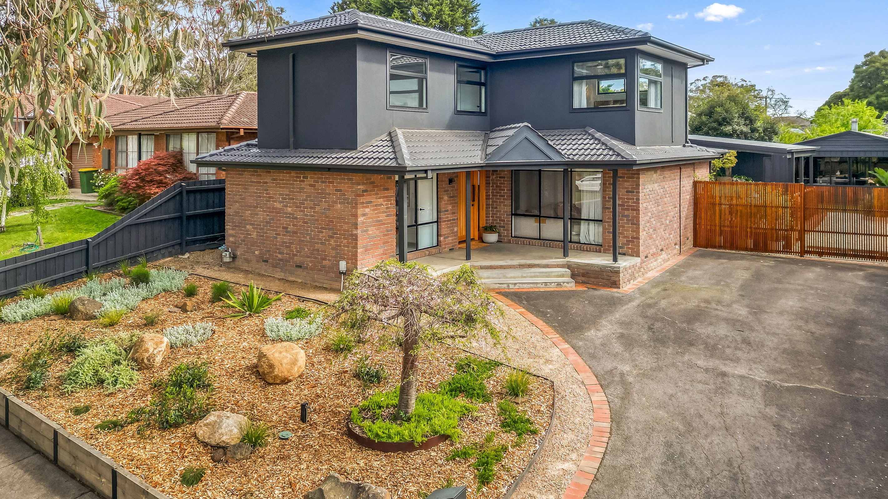 38 Azarow Circuit, Croydon South, VIC 3136