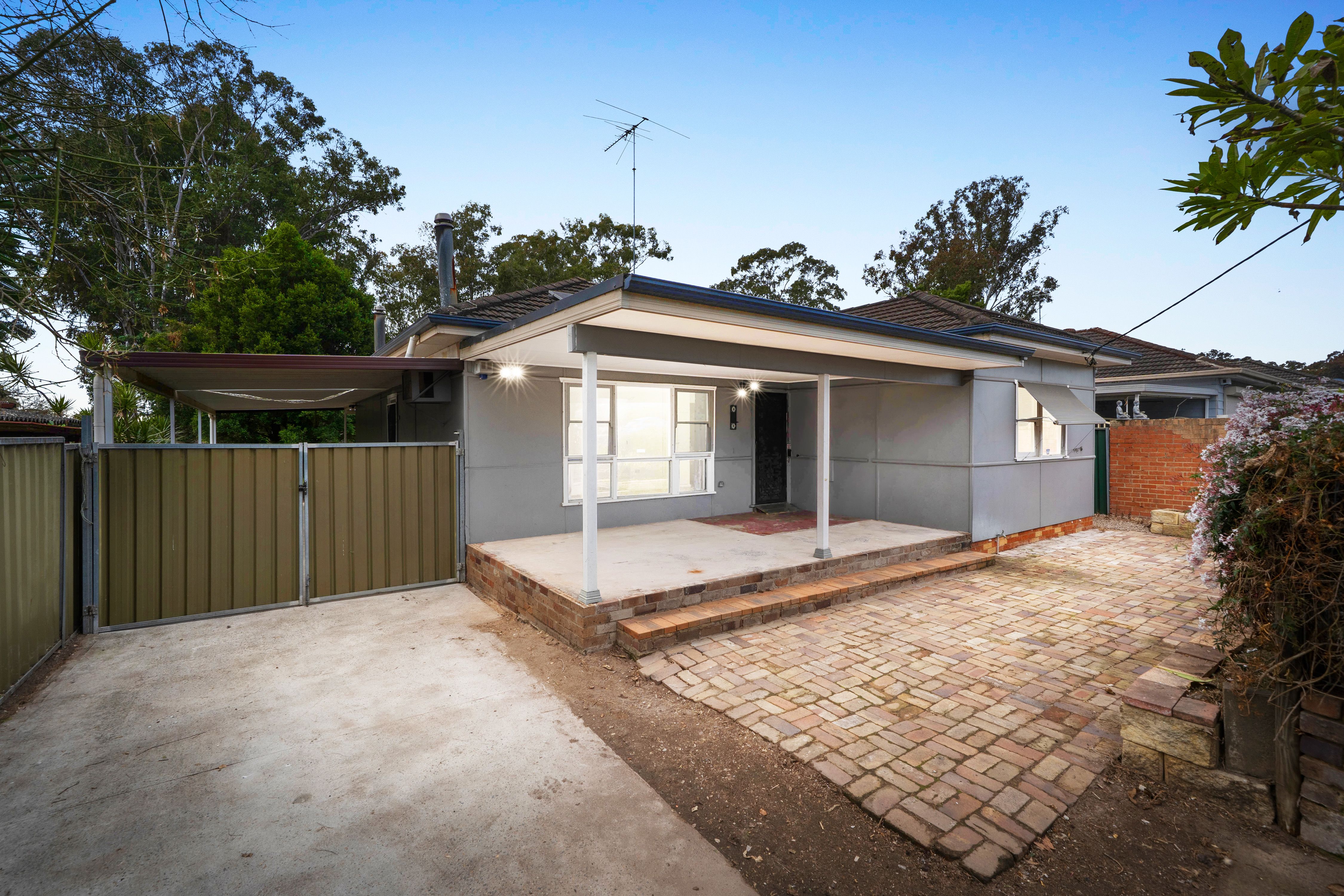 138 Richmond Road, Cambridge Park, NSW 2747