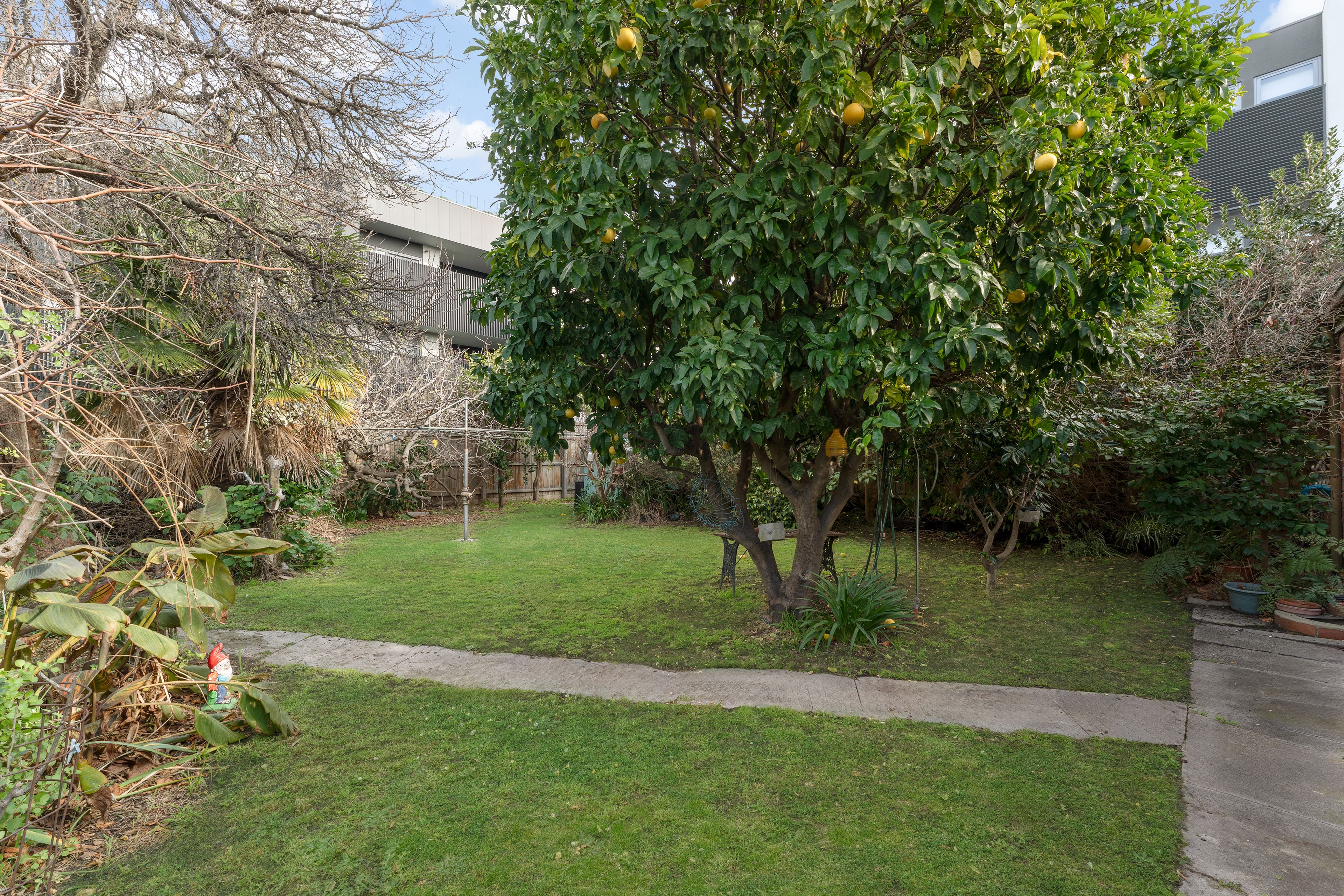 16 Barker Street — photo 15 of 18