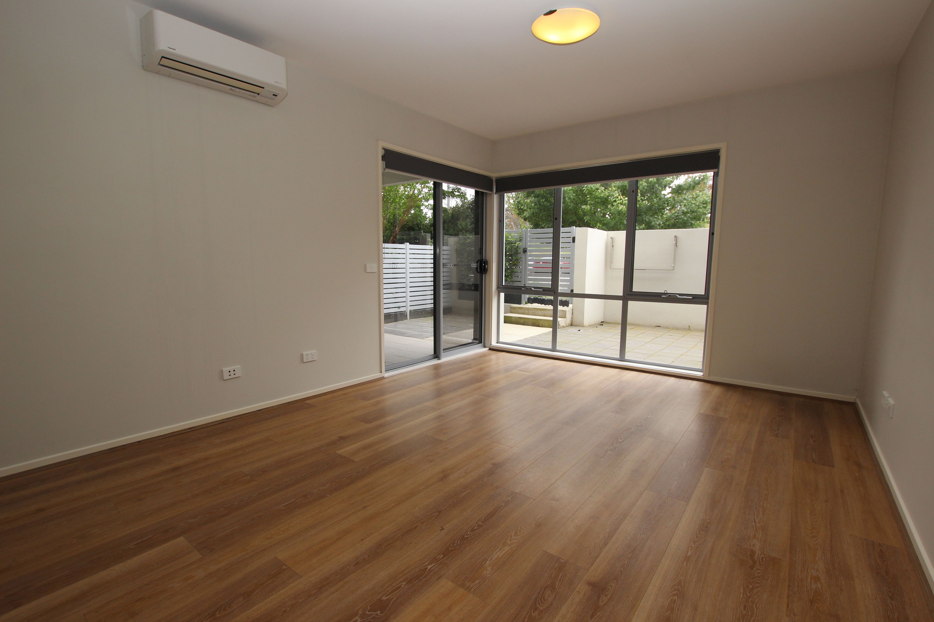 12/4 Thadoona Street, Crace, ACT 2911