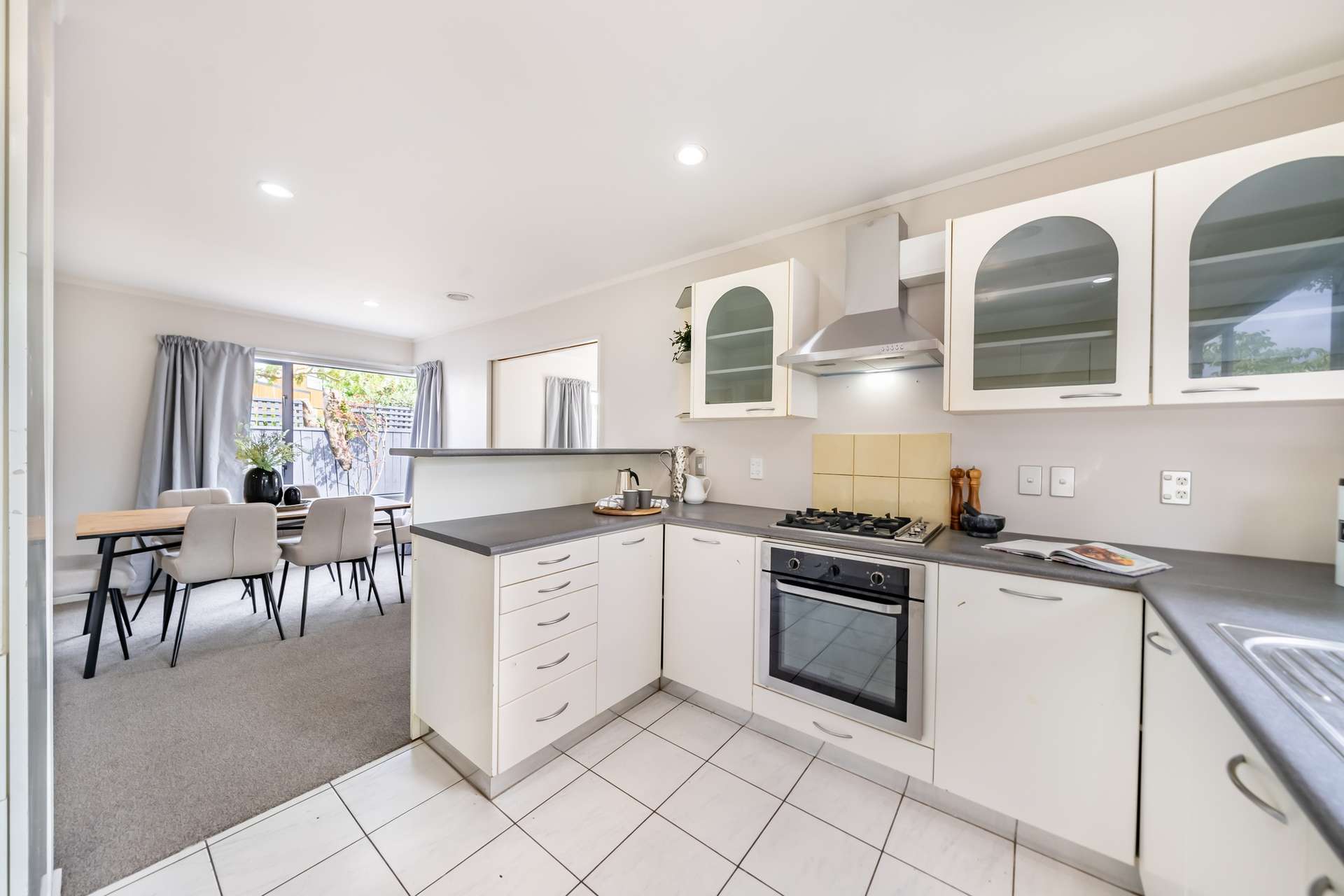 14a Mahoe Street photo 2