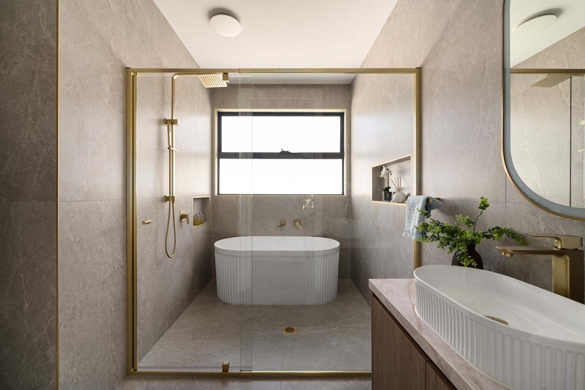 20 Valerian Avenue — photo 12 of 24