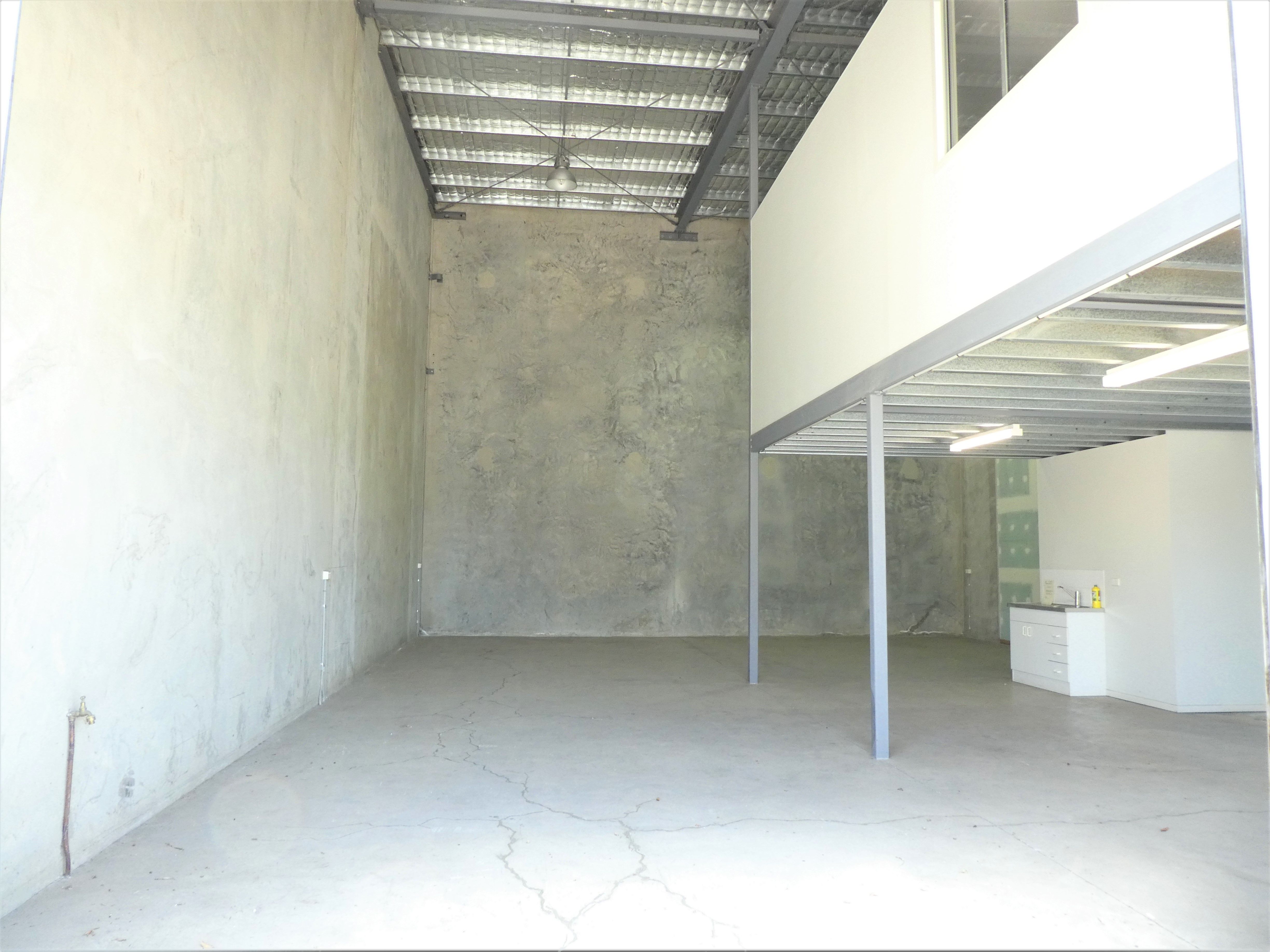 5/8 Riverland Drive, Loganholme, QLD 4129