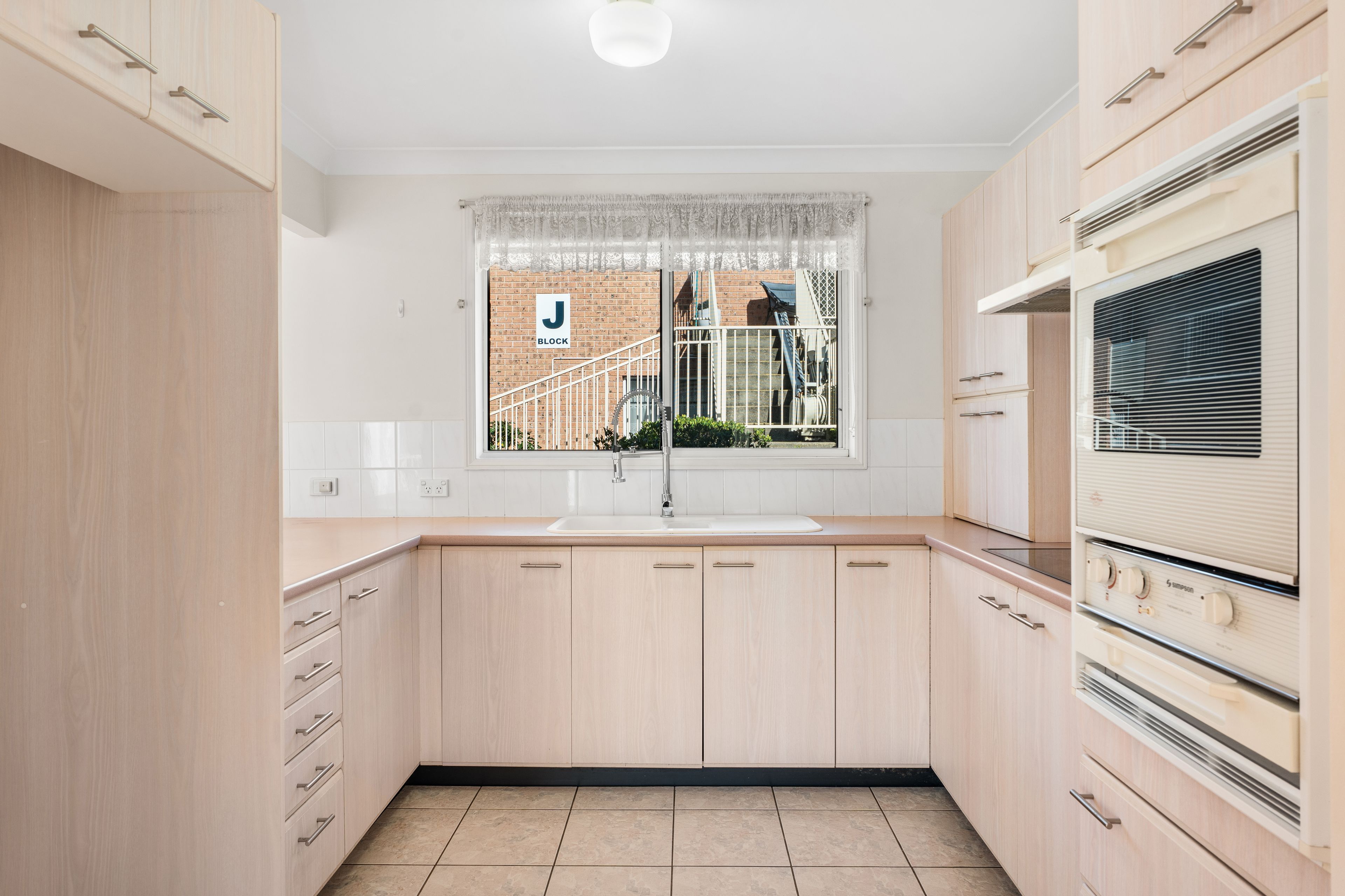 141/37 Mulgoa Road — photo 4 of 30