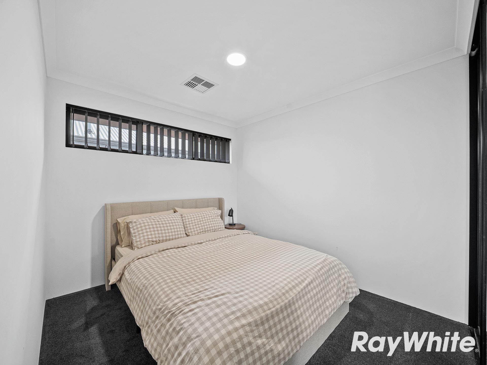 82 Dragonfly Boulevard — photo 11 of 12