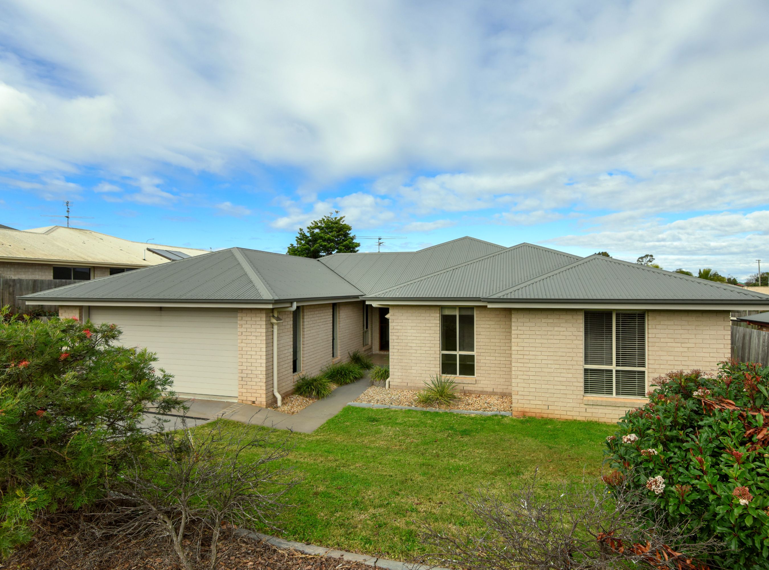 53 Smythe Drive, Highfields QLD 4352