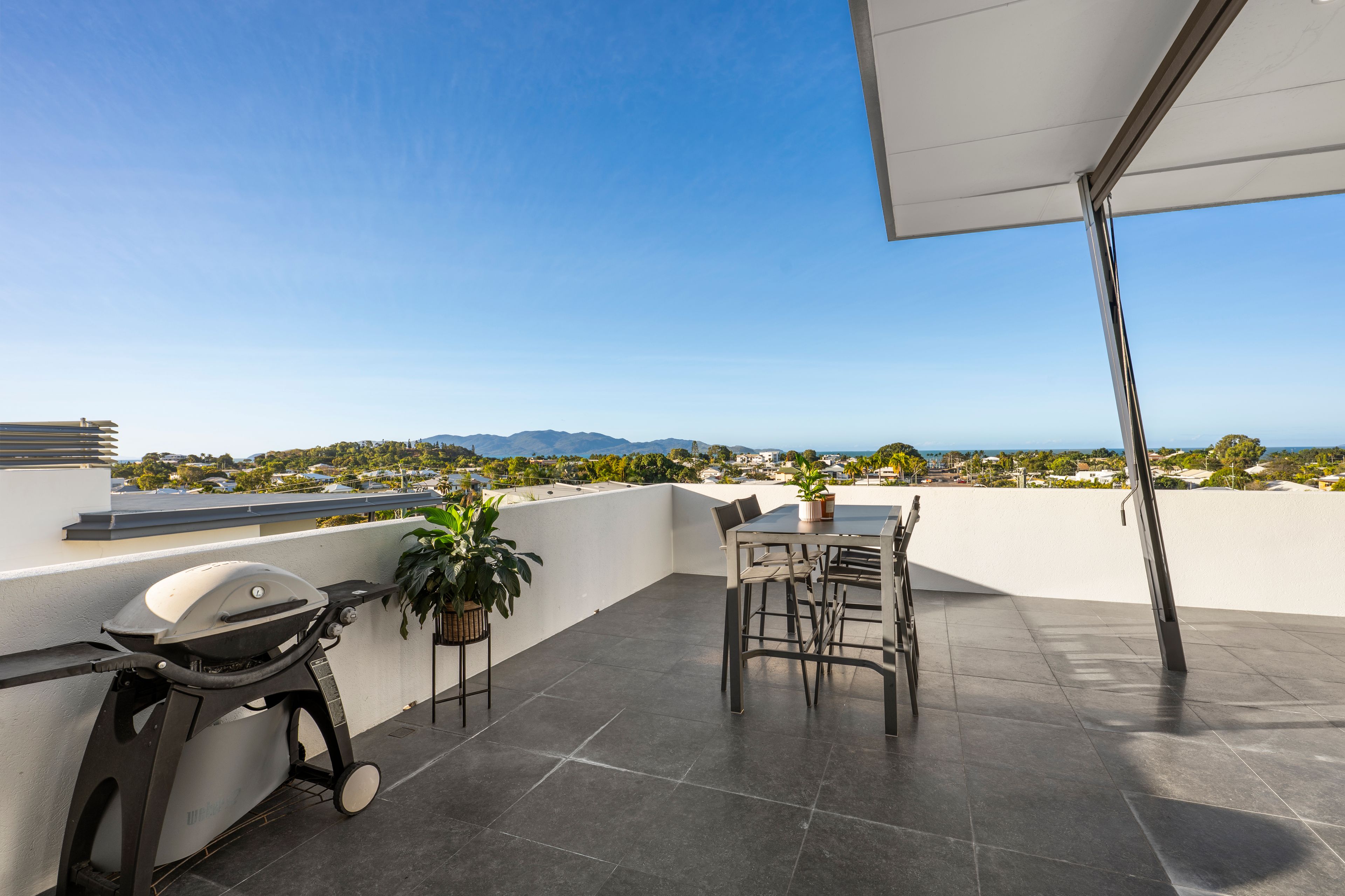 36/28 Landsborough Street — photo 9 of 22