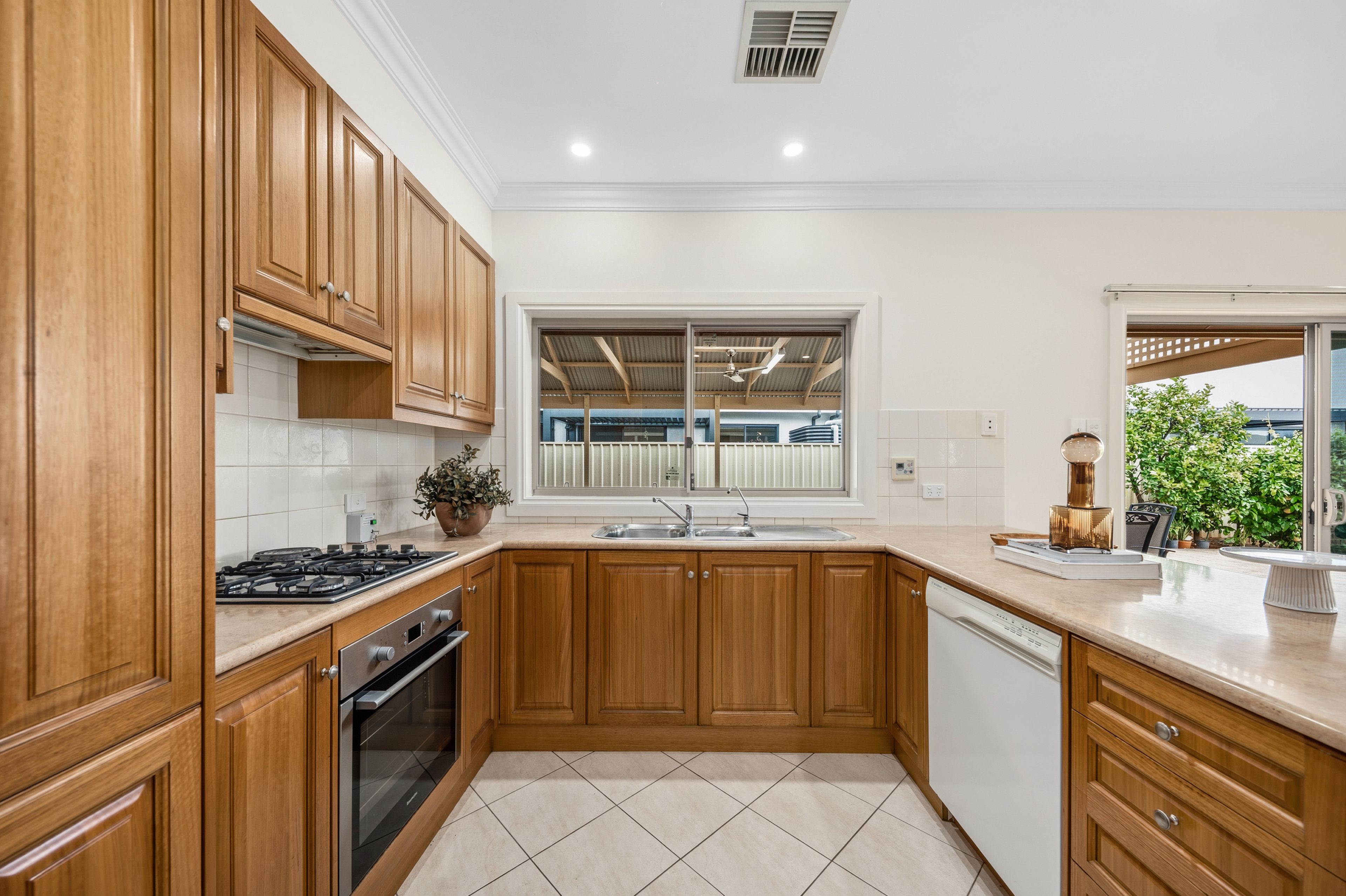 7 Florence Street — photo 6 of 22