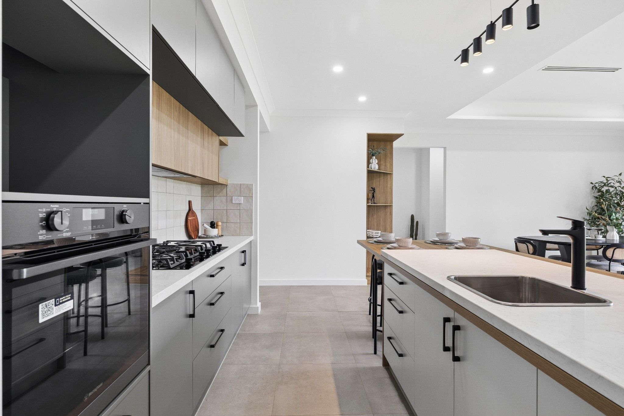 78 St Andrews Way — photo 11 of 28