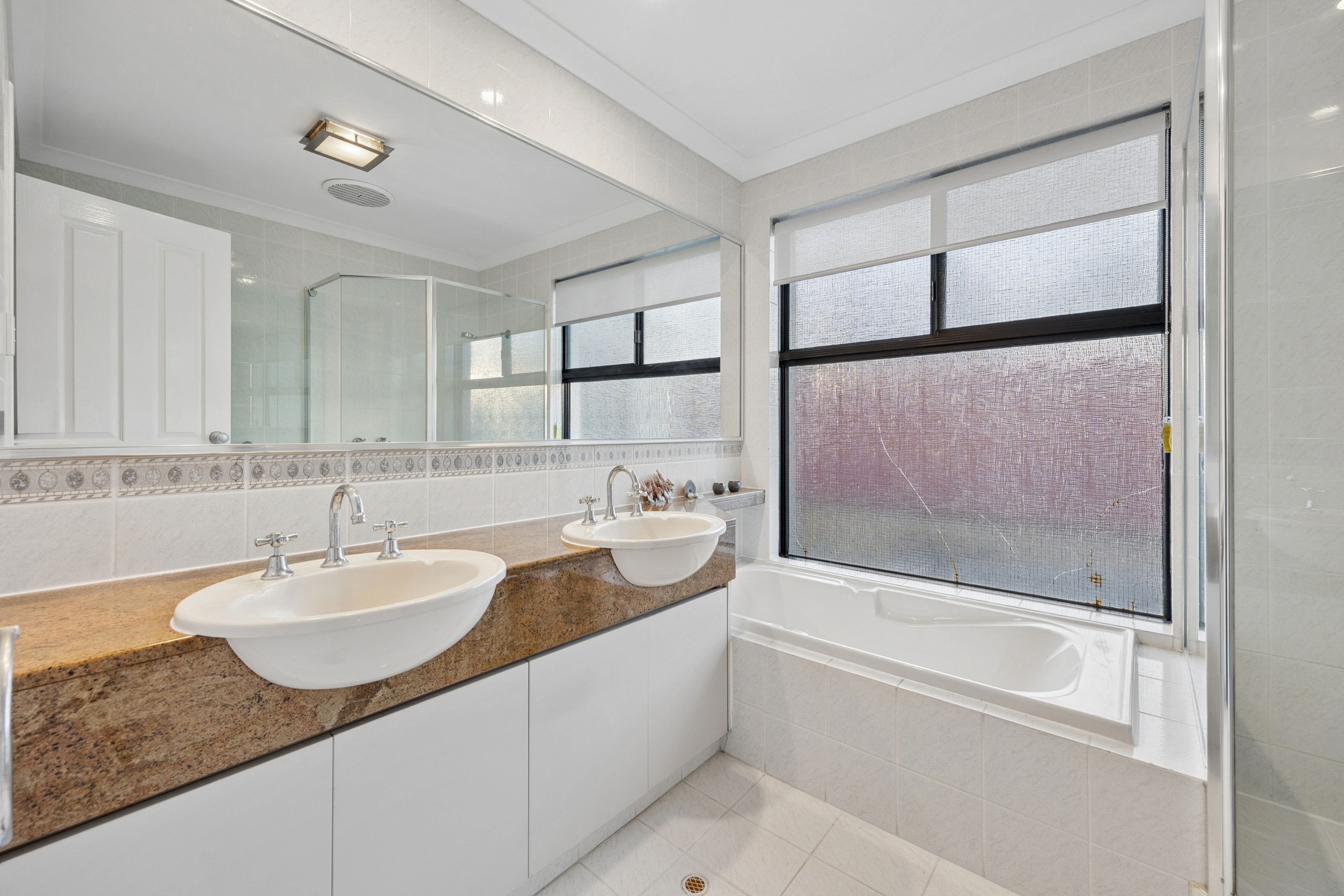 21 Kingston Street — photo 19 of 23