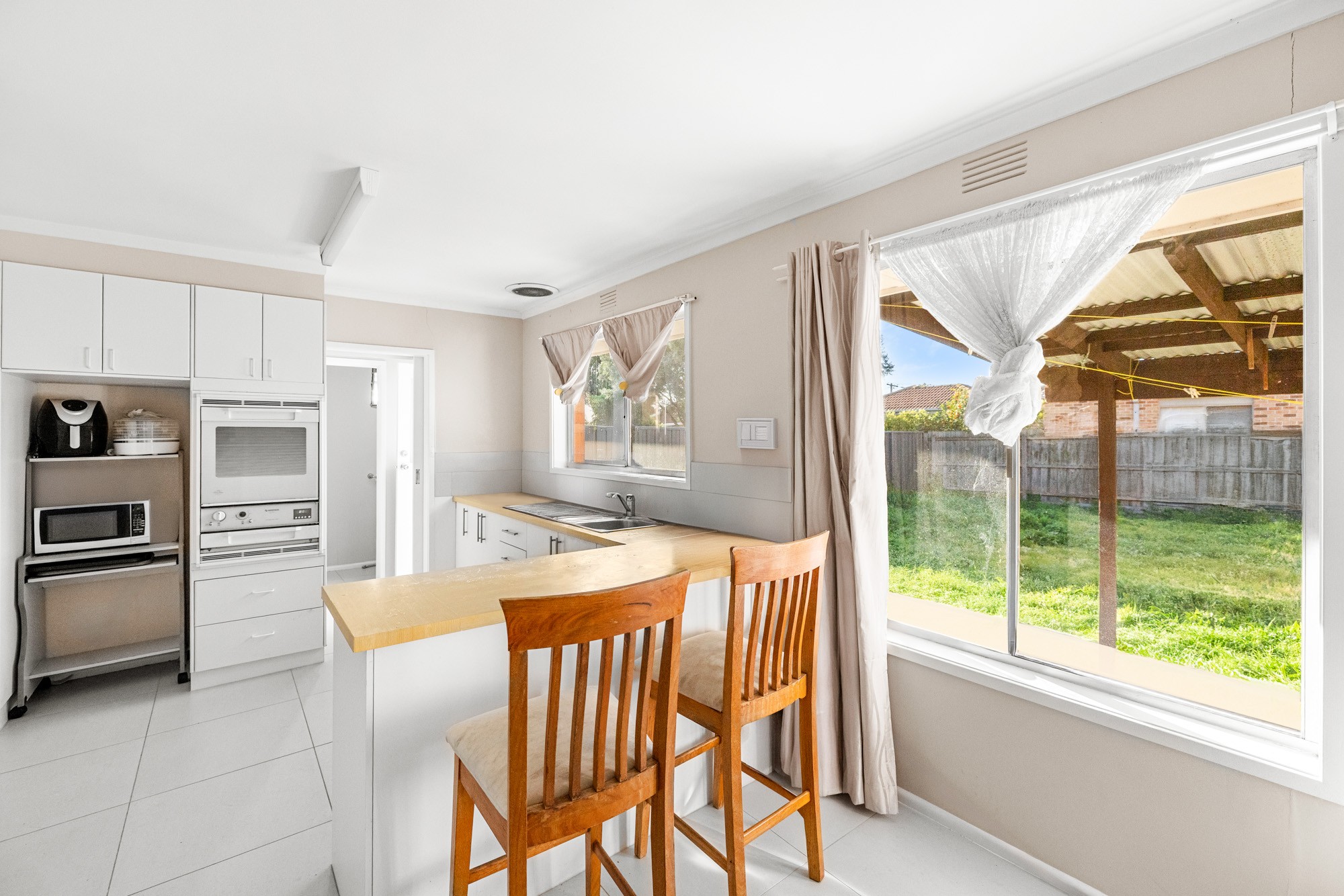 4 First Avenue, Hoppers Crossing, VIC 3029