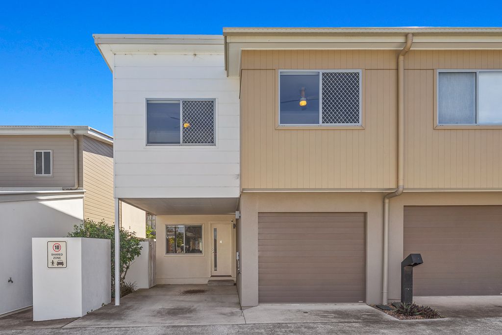 4/245 Handford Road — photo from Ray White City Living