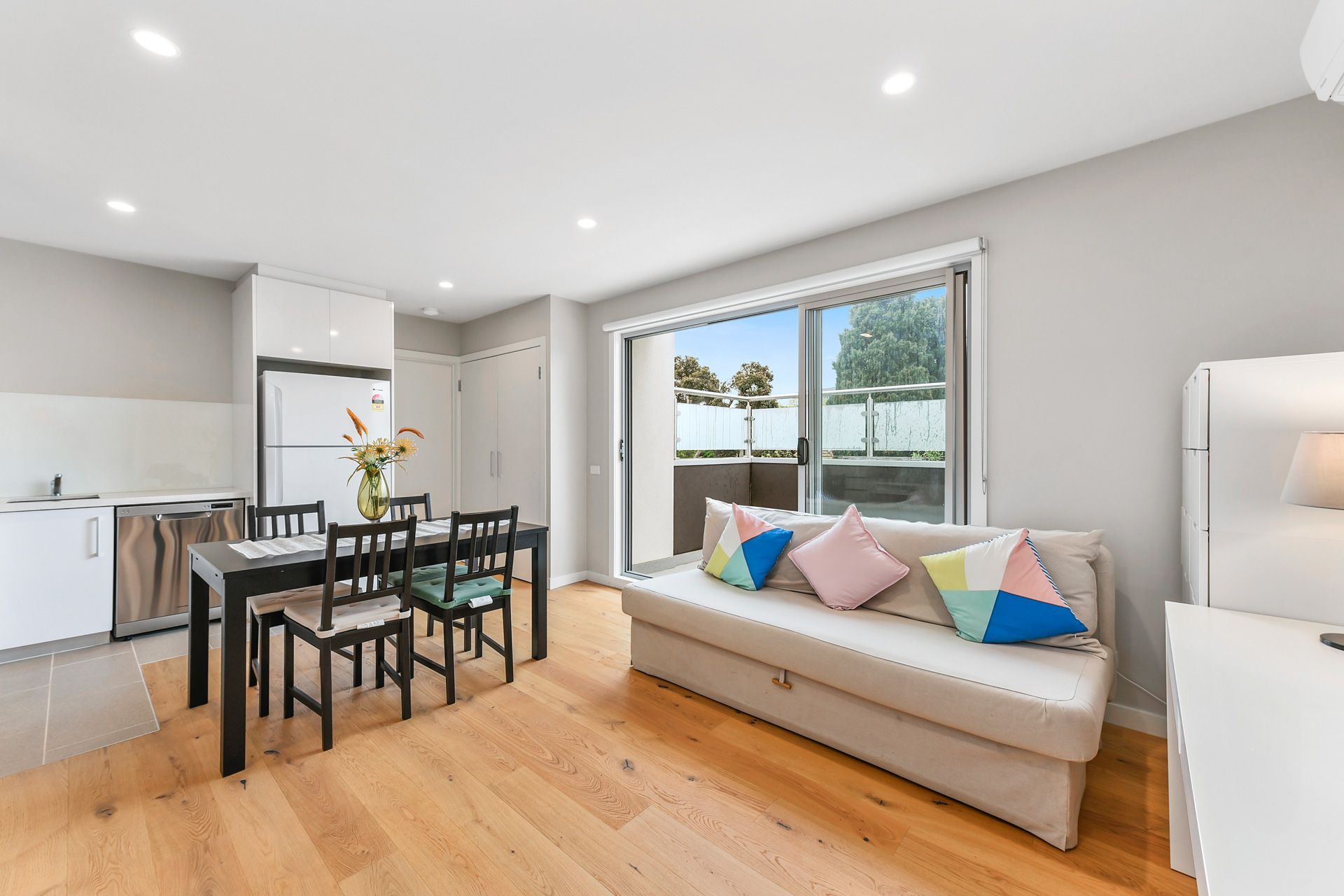 205/81 Thames Street, Box Hill, VIC 3128