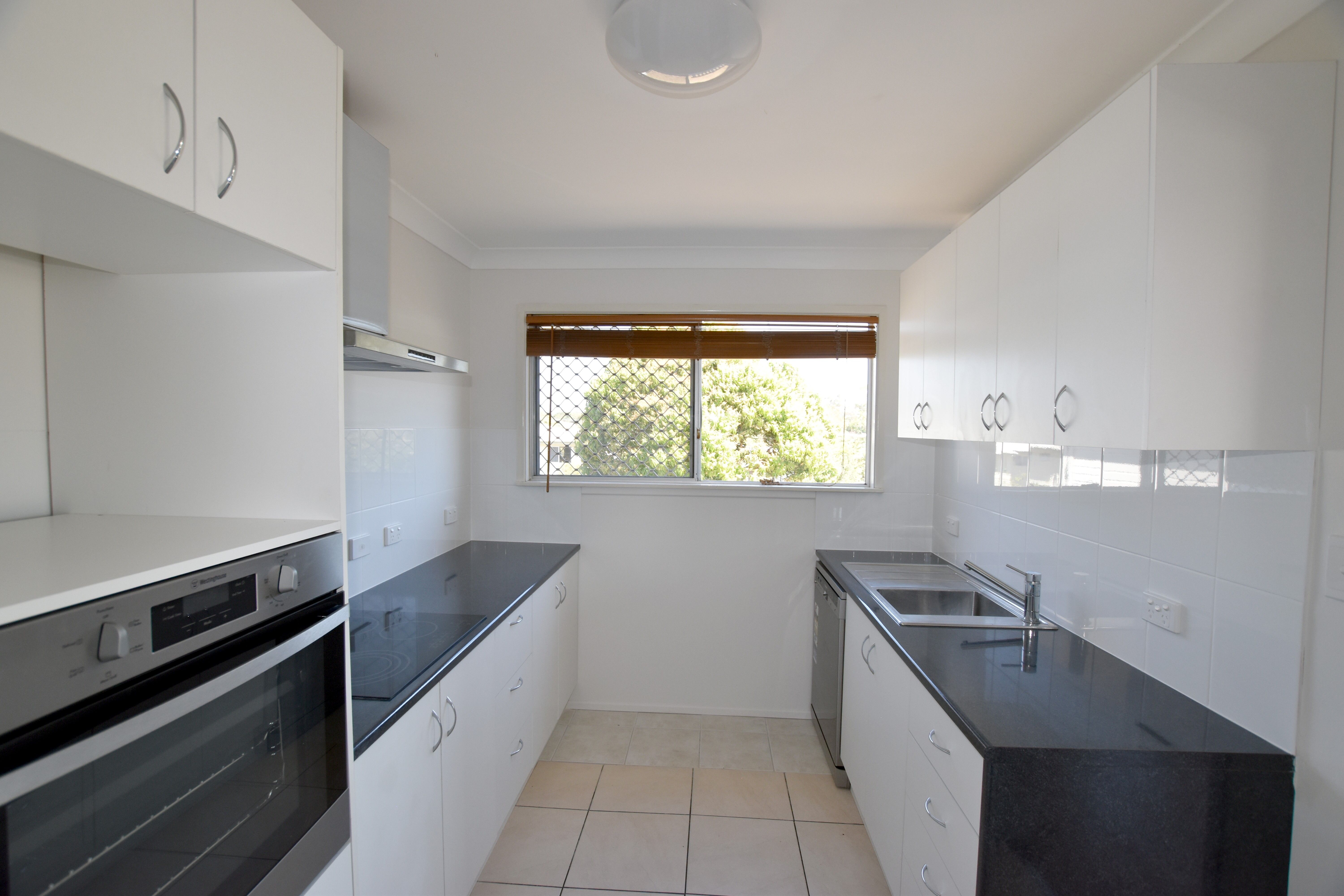31 Wilson Street, New Auckland, QLD 4680