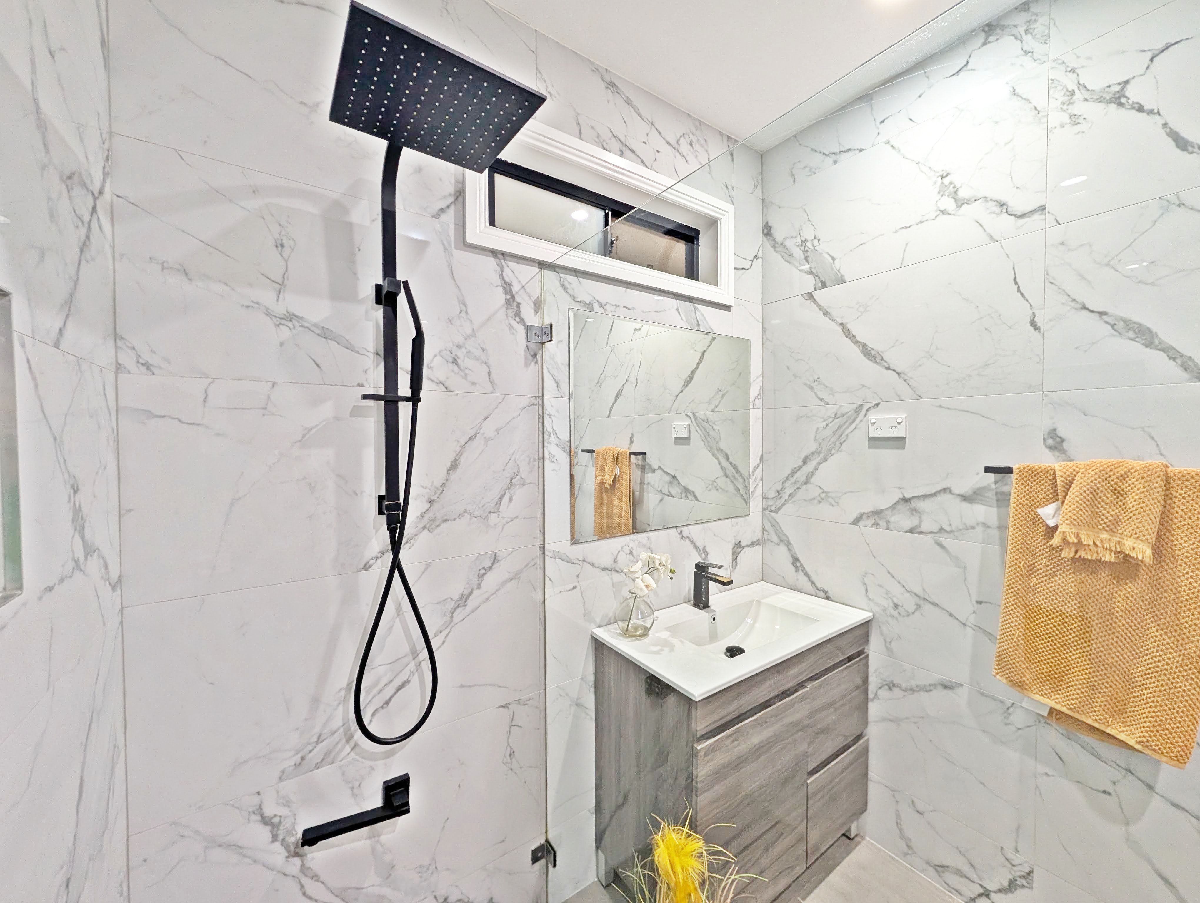 18 Elizabeth Street — photo 7 of 23