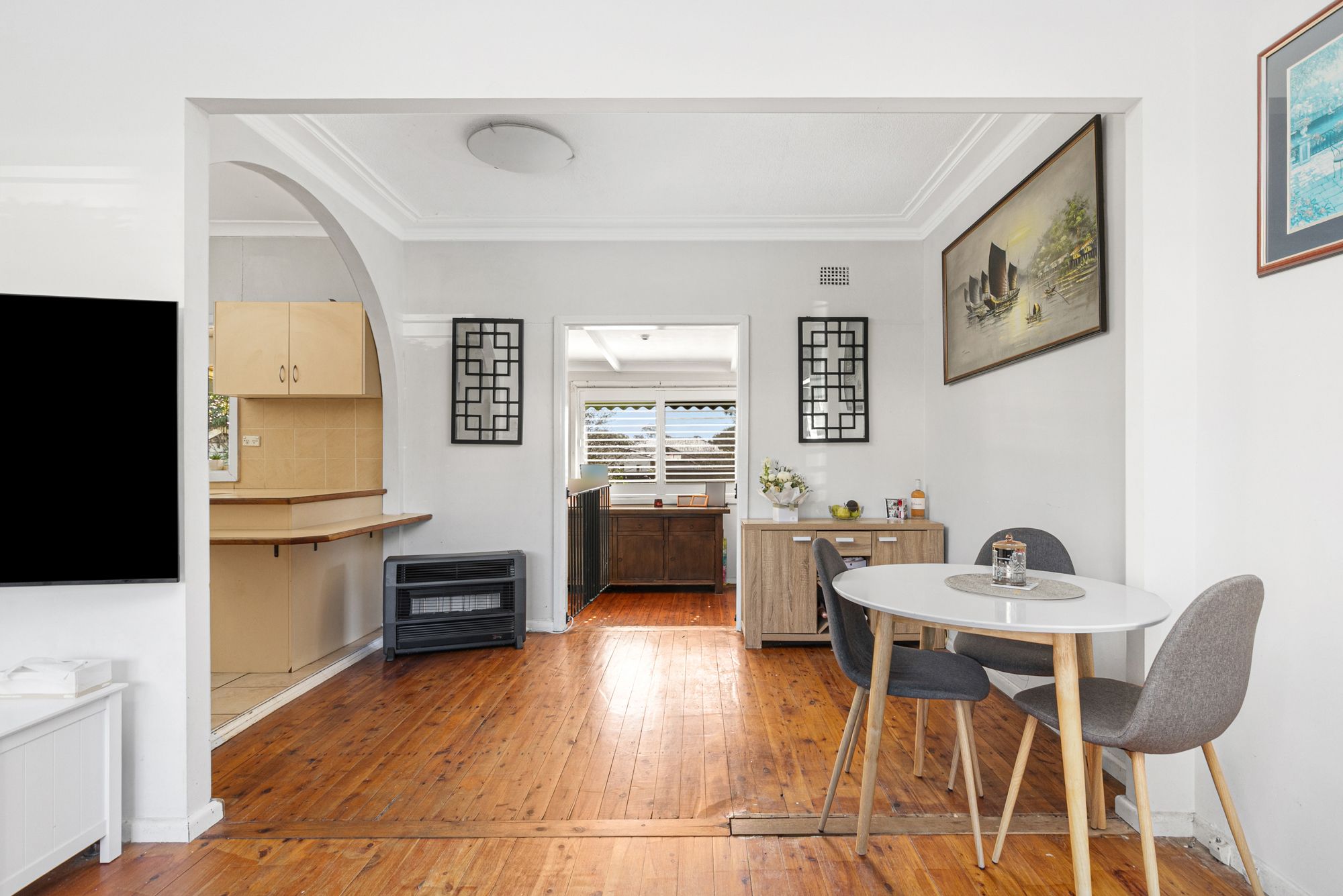 4 Paula Street — photo 3 of 15