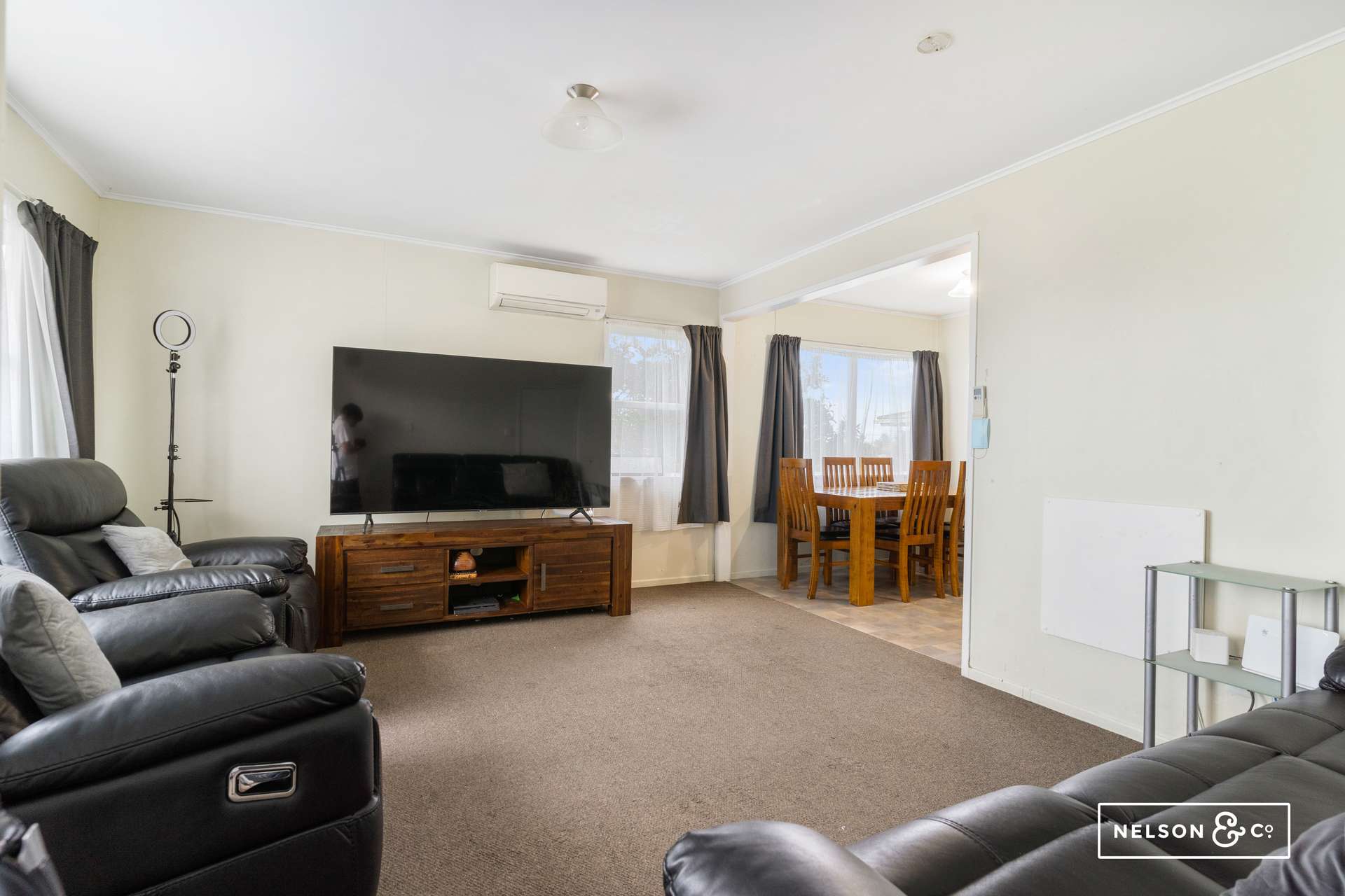 205 Bairds Road photo 4