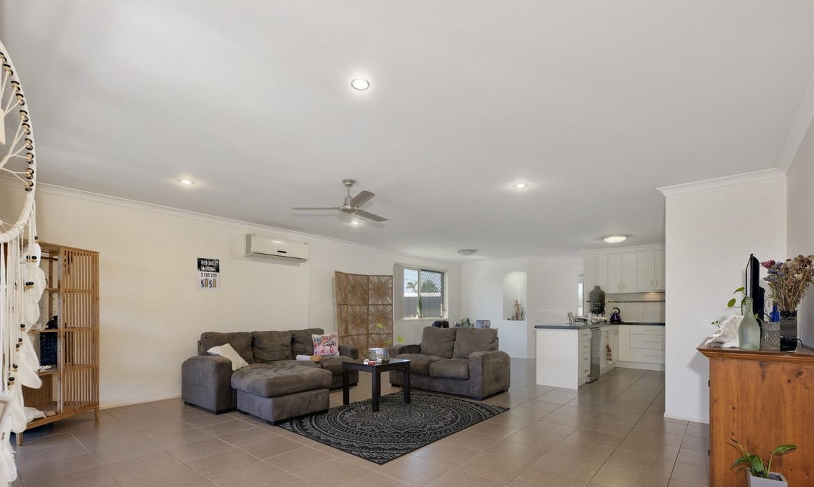 1/14 Duffy Street, Millbank, QLD 4670