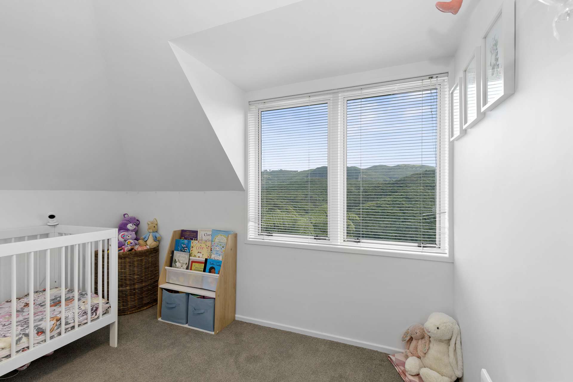 99A Major Drive photo 9