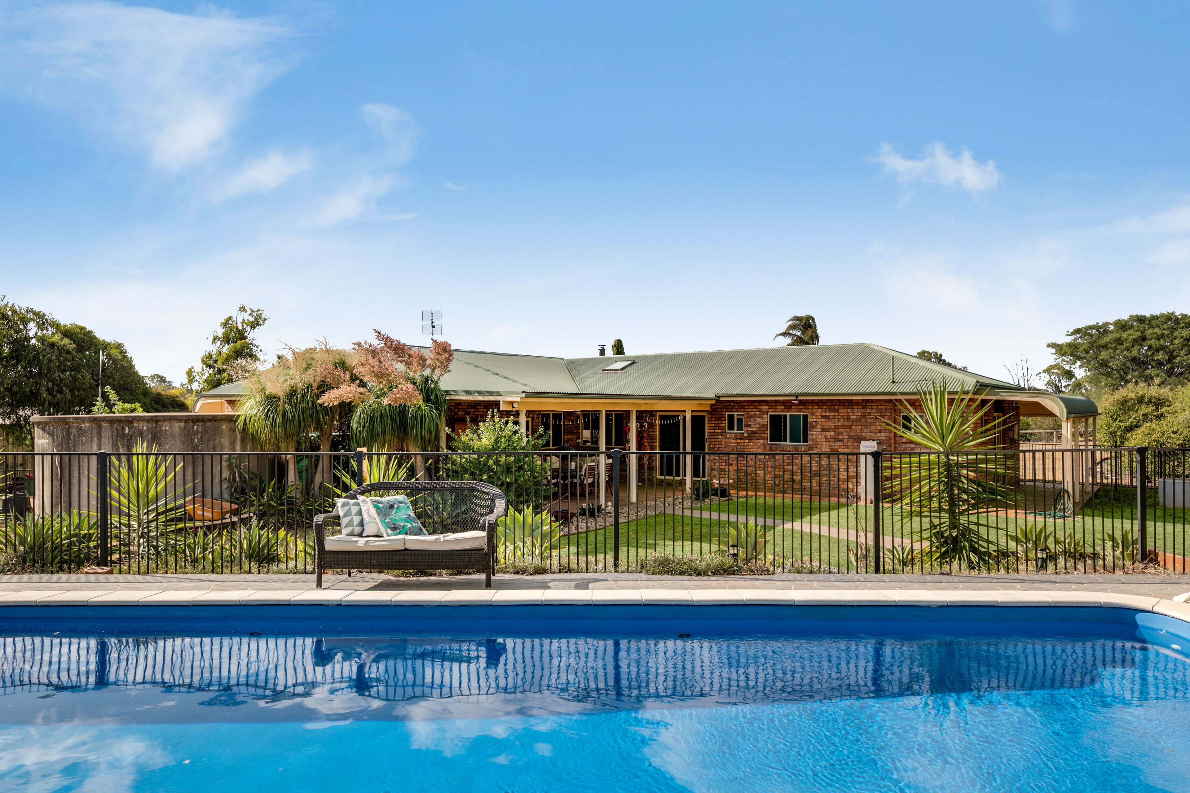 56 Panorama Drive, Glenvale, QLD 4350