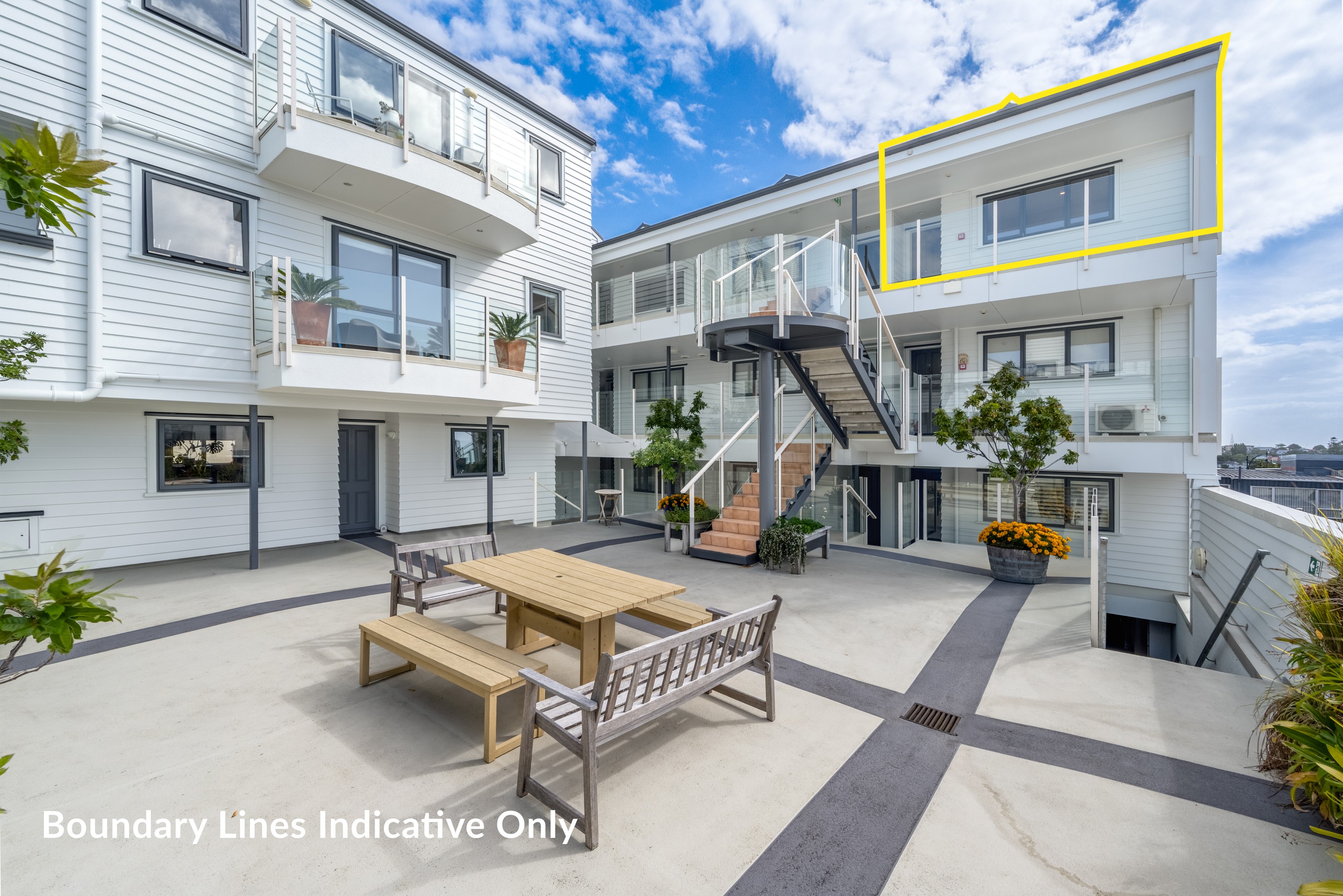 19/5 Cook Street, Howick, Manukau City