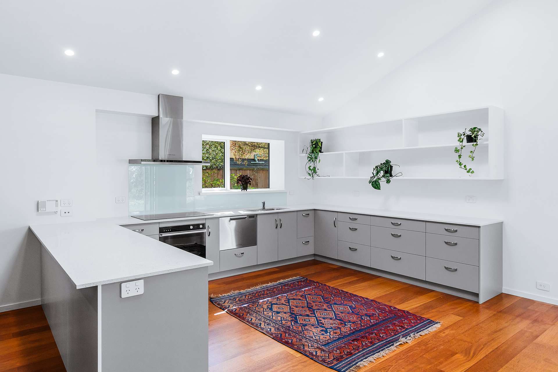 26 Arrowsmith Avenue photo 11