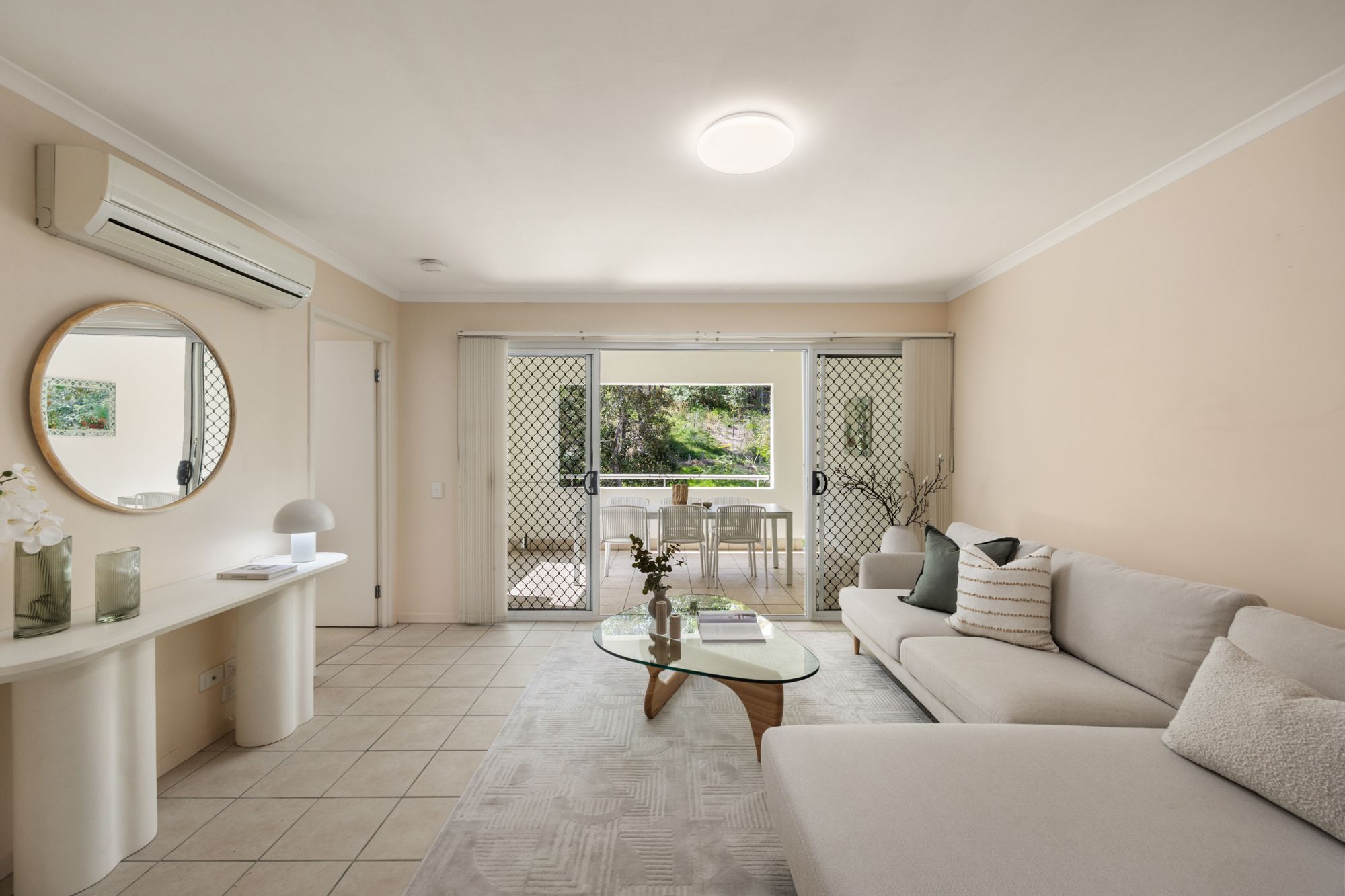 8/38 Vincent Street — photo from Ray White Indooroopilly