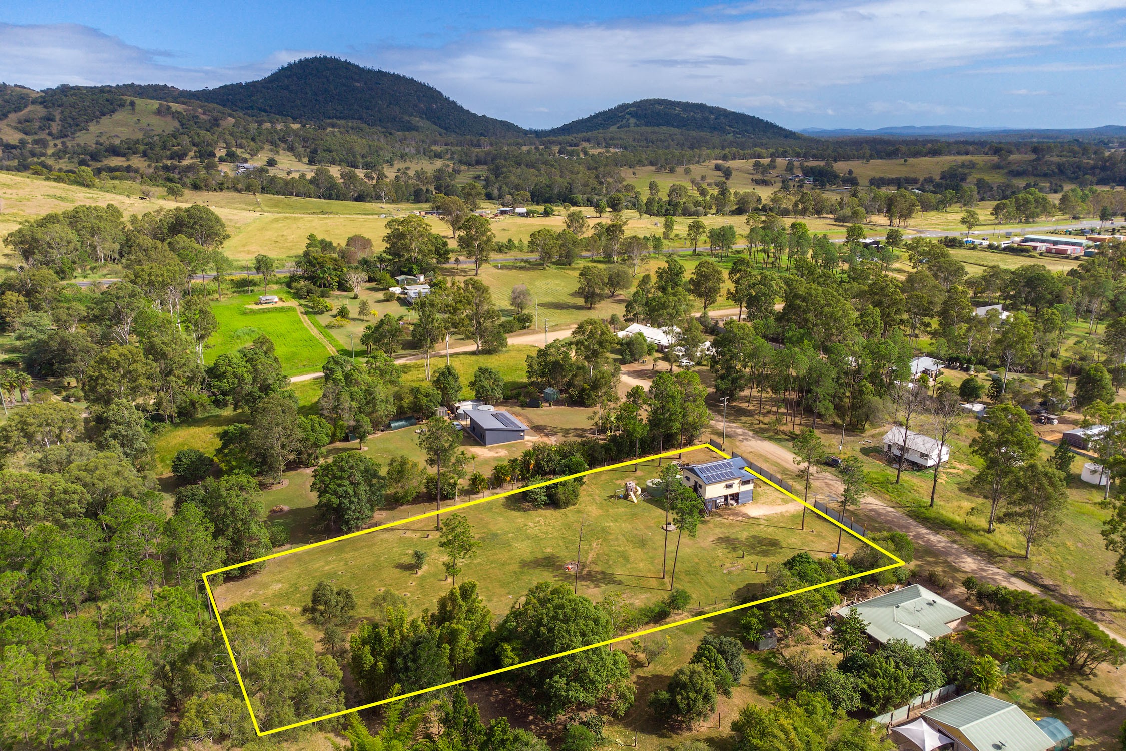 12 Astra Road, Glenwood, QLD 4570