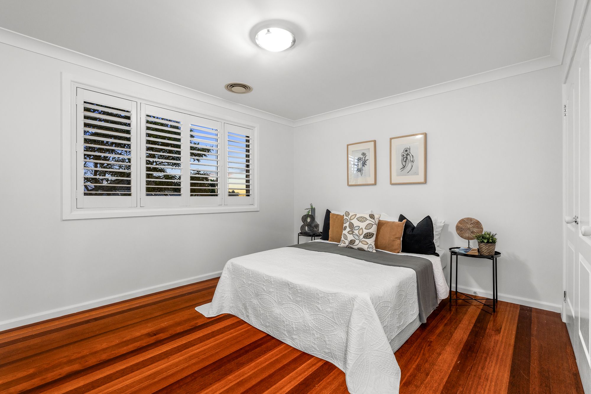 4 Sovereign Avenue — photo 11 of 20