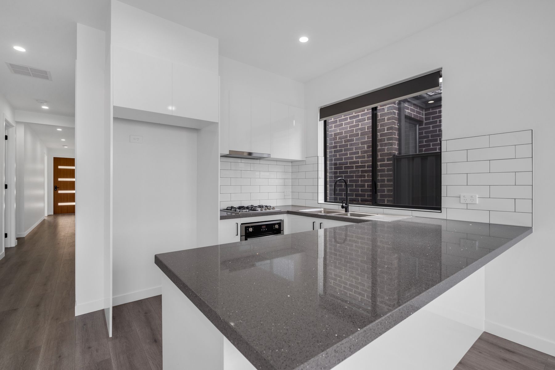 6 Boronia Wy,, Mickleham, VIC 3064