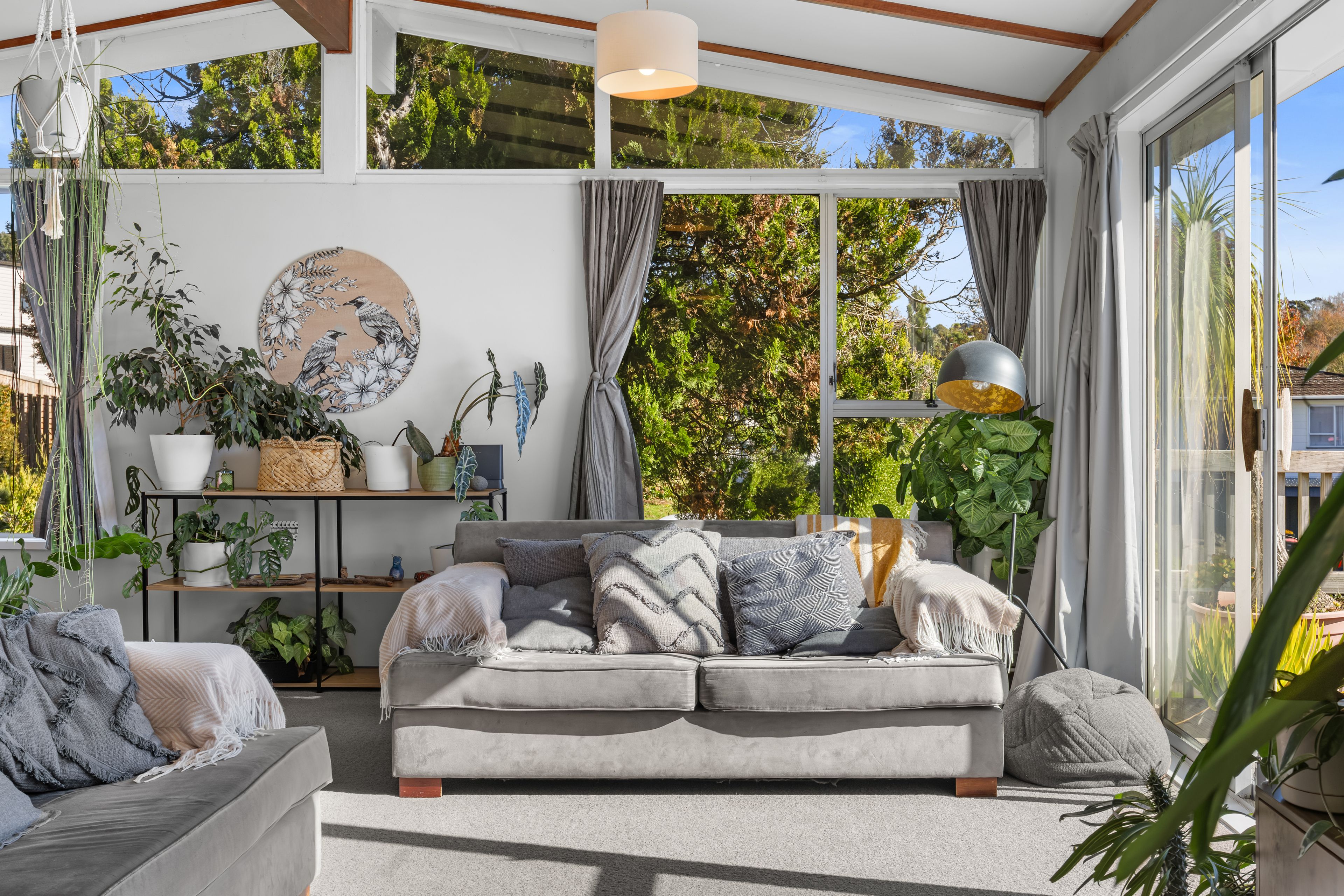 10 Hewlett Road, Massey, Waitakere City