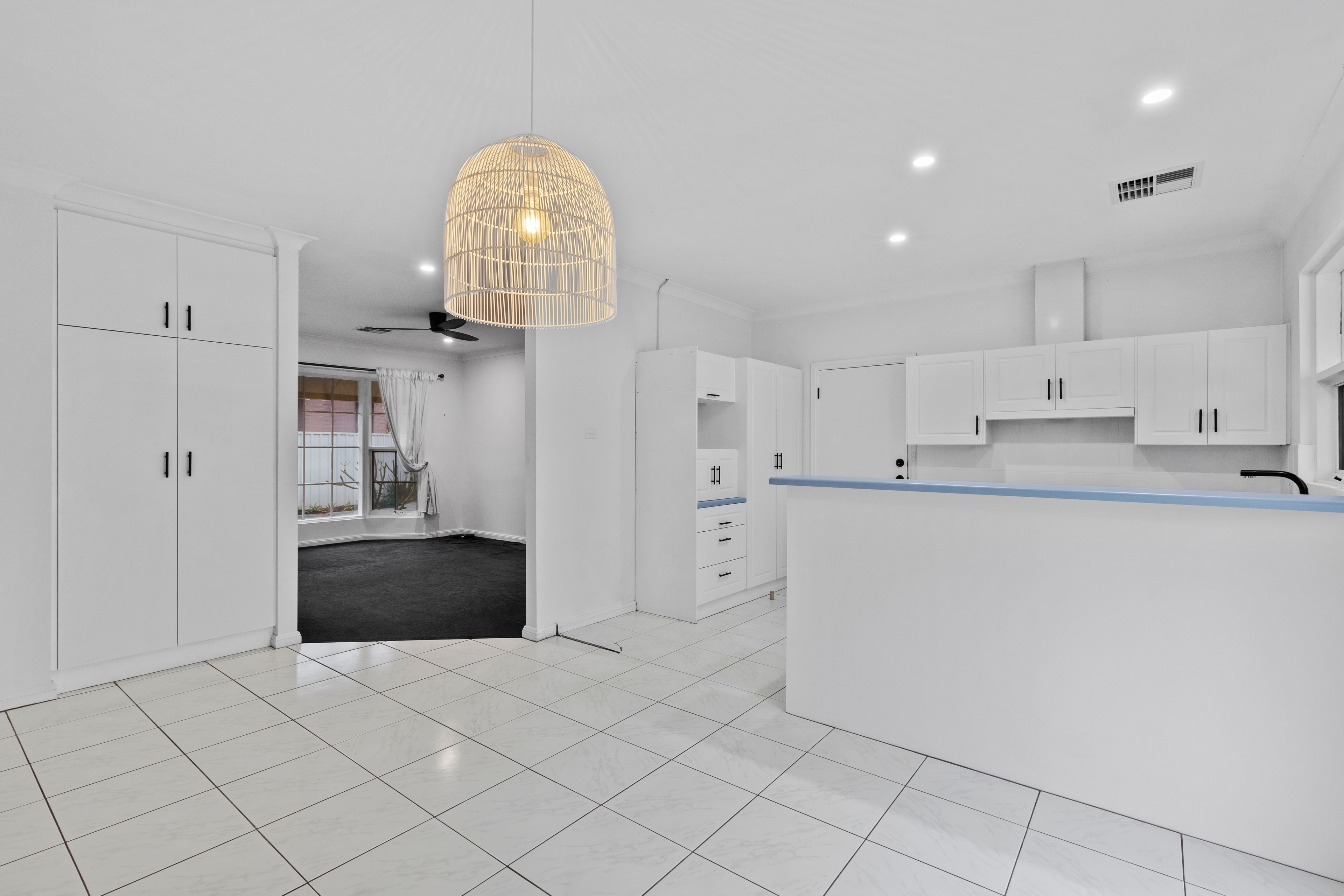 4/5 Henley Avenue — photo 7 of 13