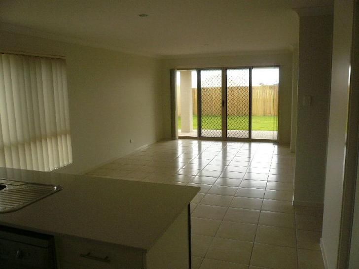 114 MacKintosh Drive, North Lakes, QLD 4509