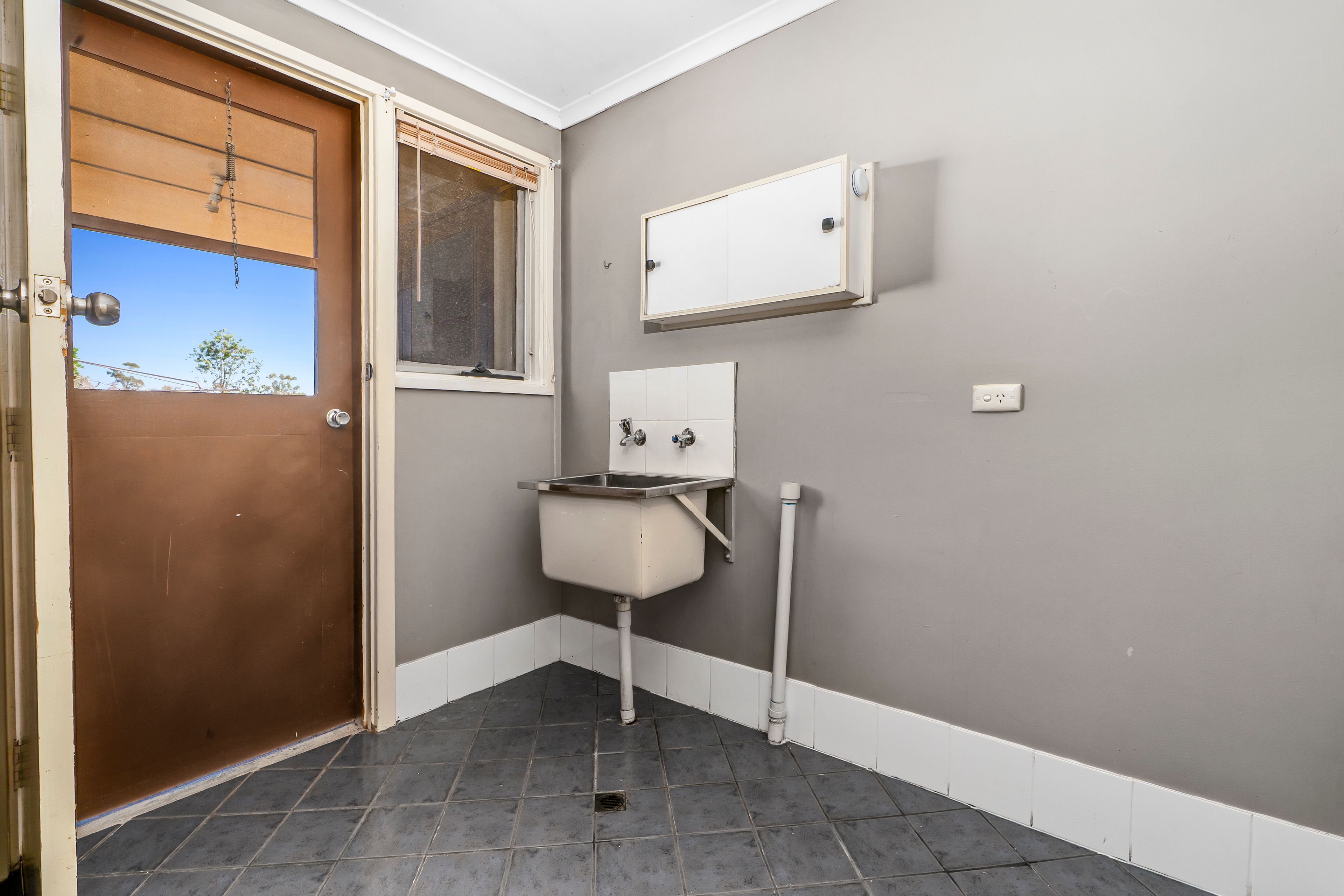 6 Morant Avenue — photo 8 of 10