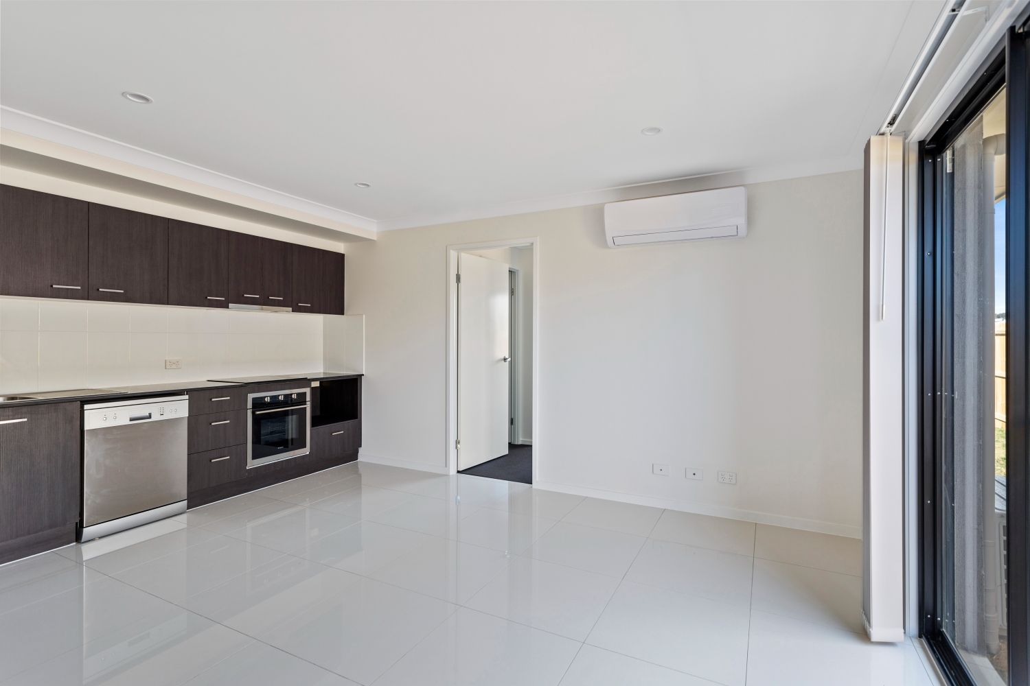 2/29 Harrow Street, Cambooya, QLD 4358