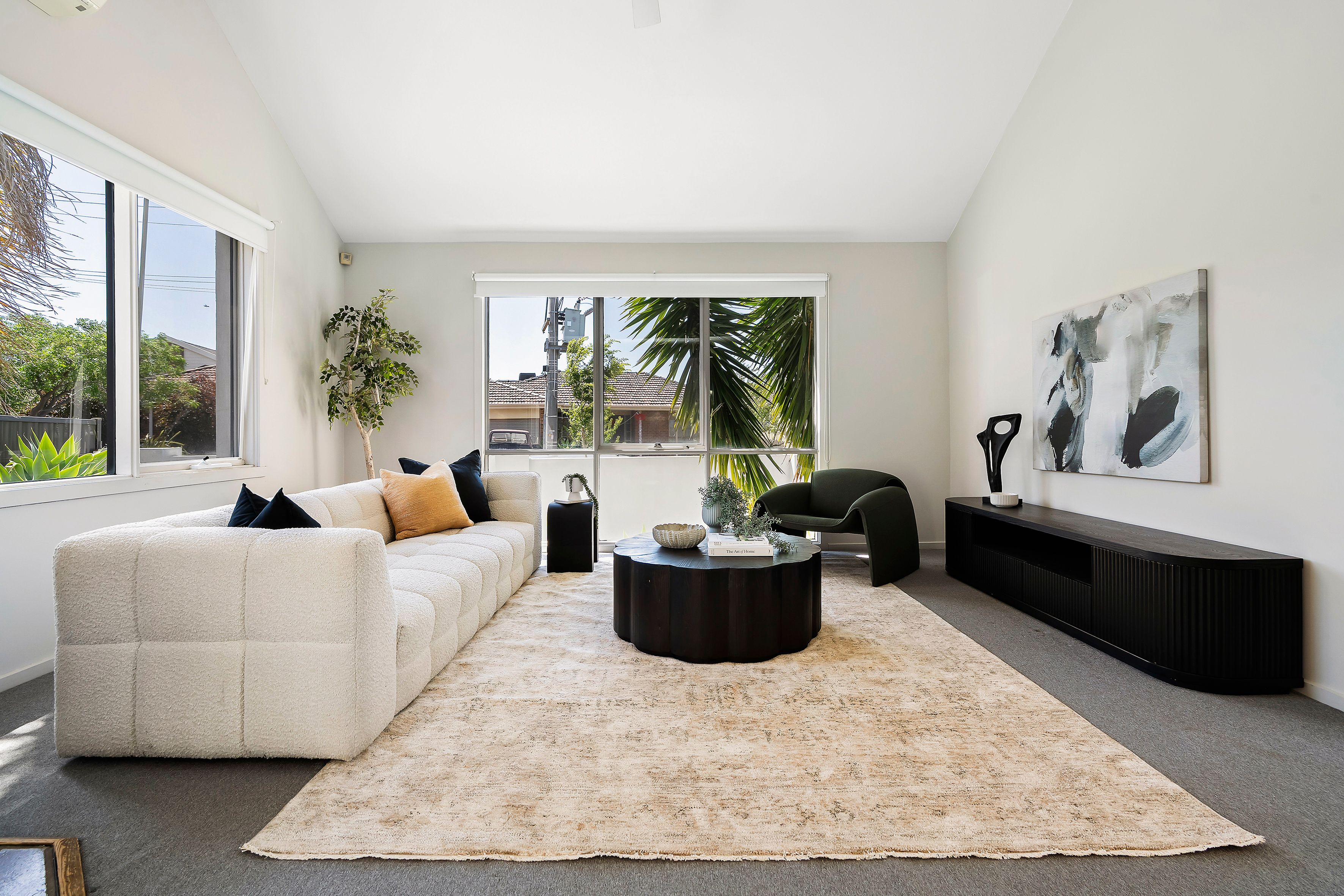 2 Kentmere Court, Greenvale, VIC 3059