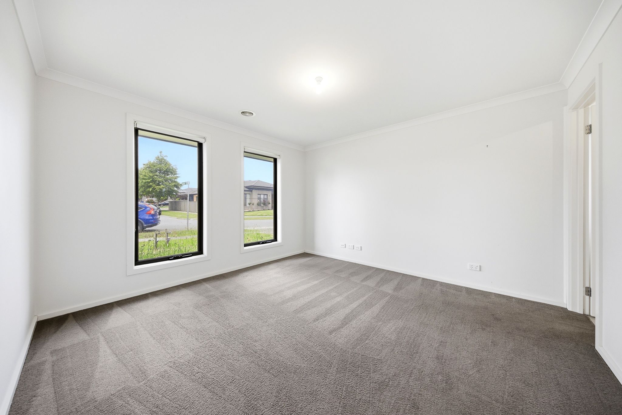 10 Tankard Drive, Cranbourne East, VIC 3977