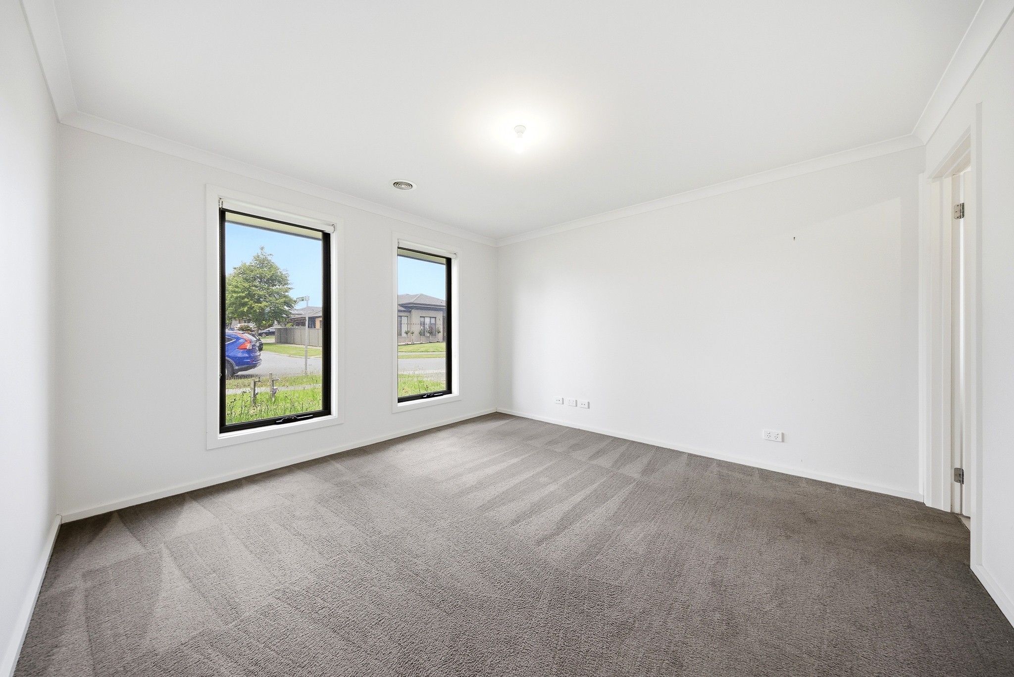 10 Tankard Drive, Cranbourne East, VIC 3977