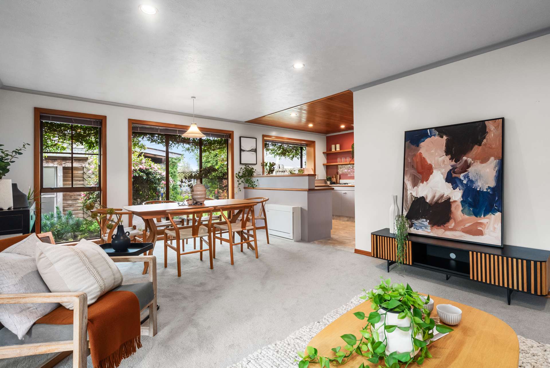 34d Dryden Street photo 4