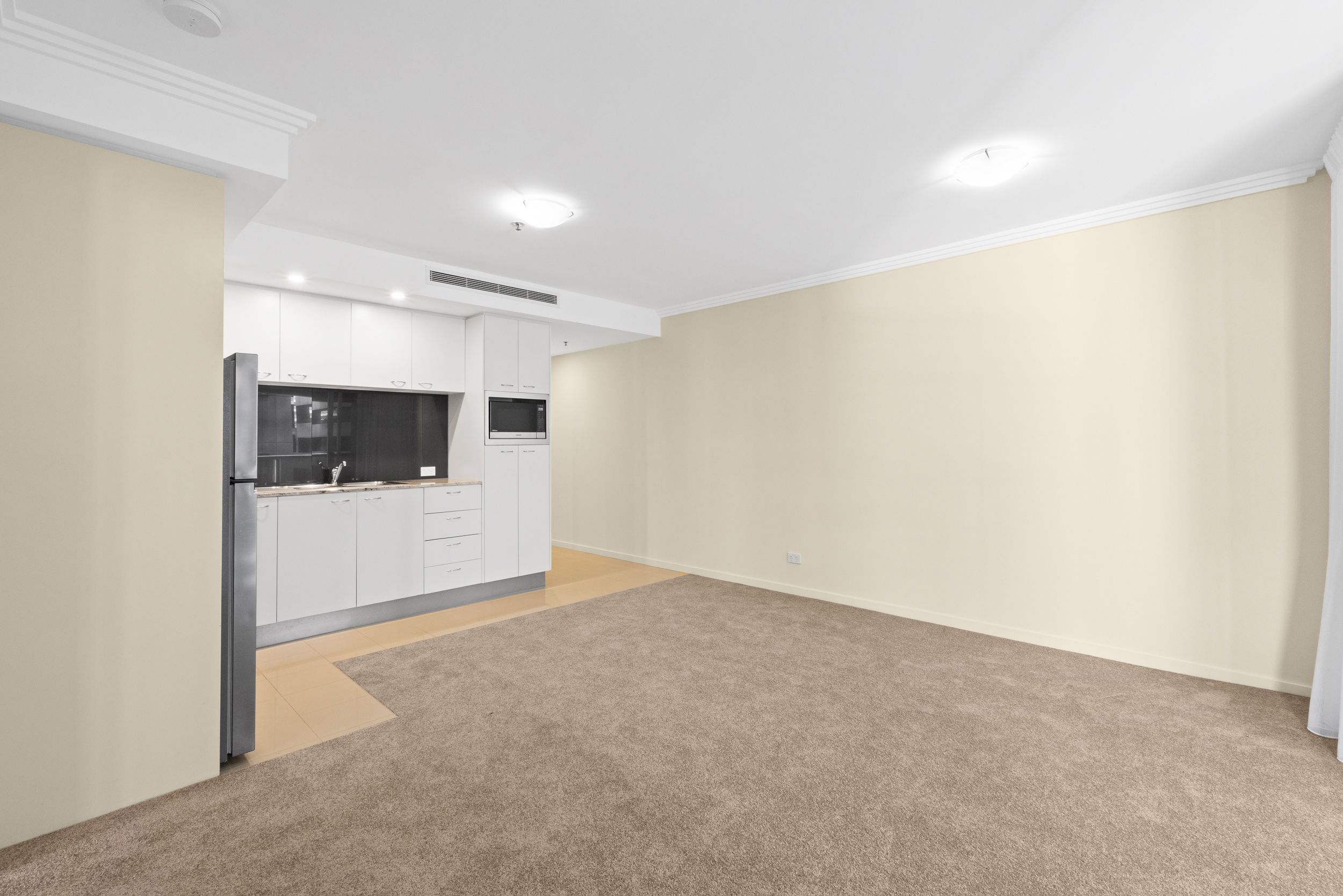 1301/70 Mary Street — photo 5 of 17