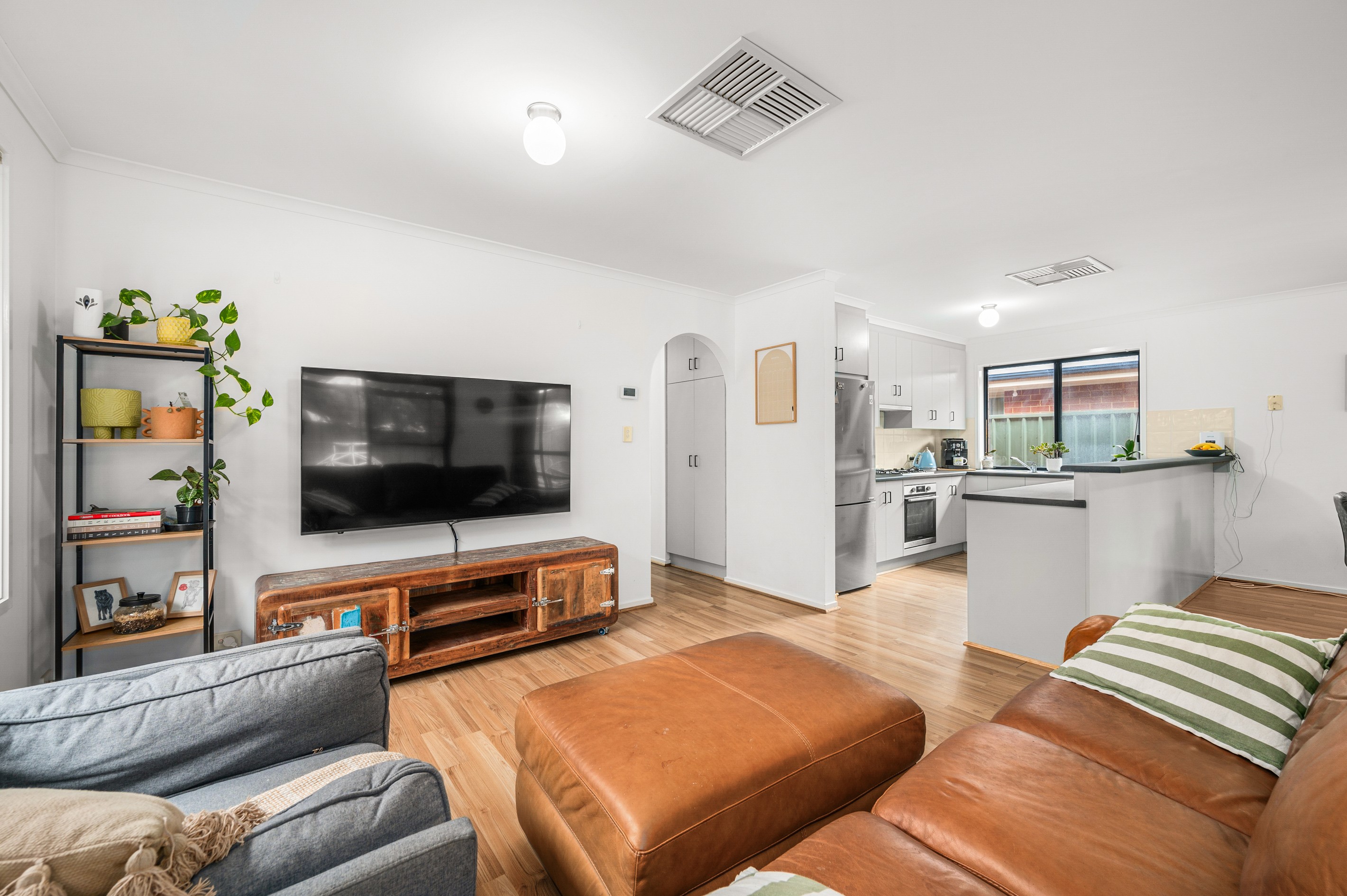 25 Lumsden Court, Evanston Park, SA 5116