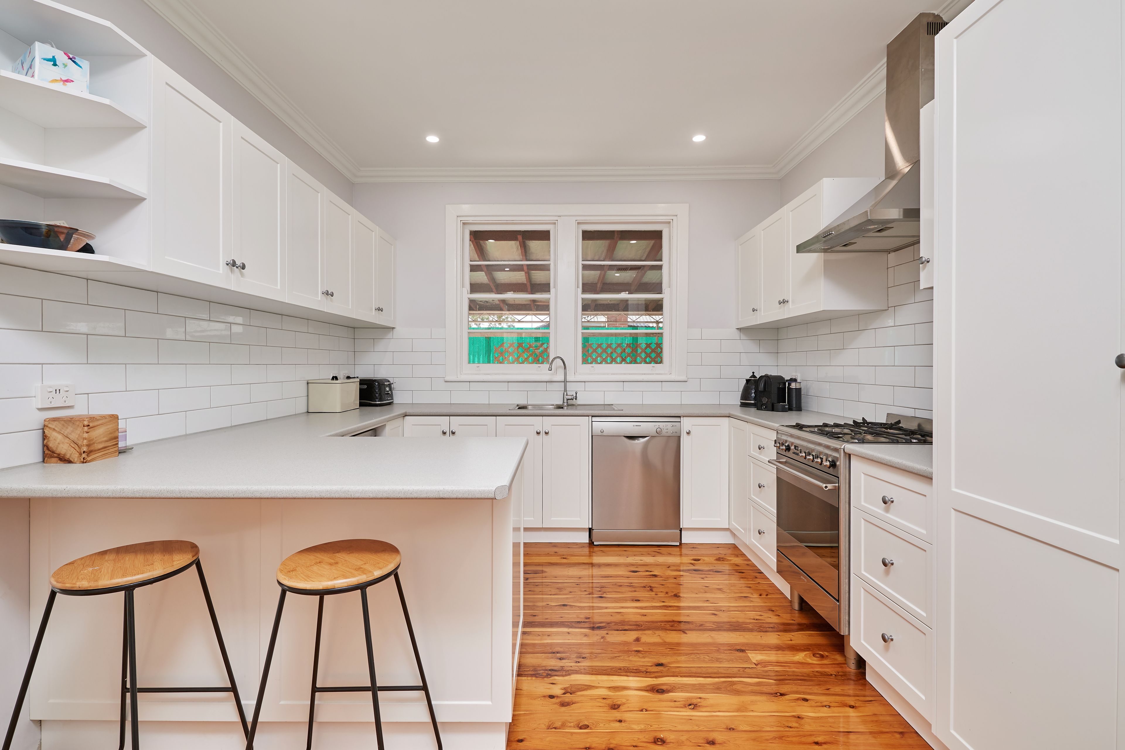 52 Heath Street, Turvey Park, NSW 2650