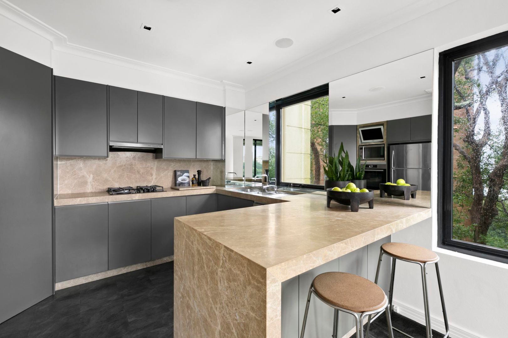 9/2 Holdsworth Avenue, Rushcutters Bay, NSW 2011