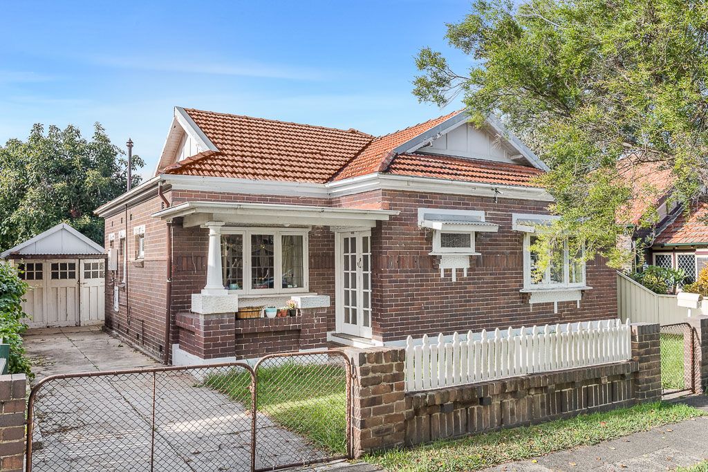 11 Jarvie Avenue