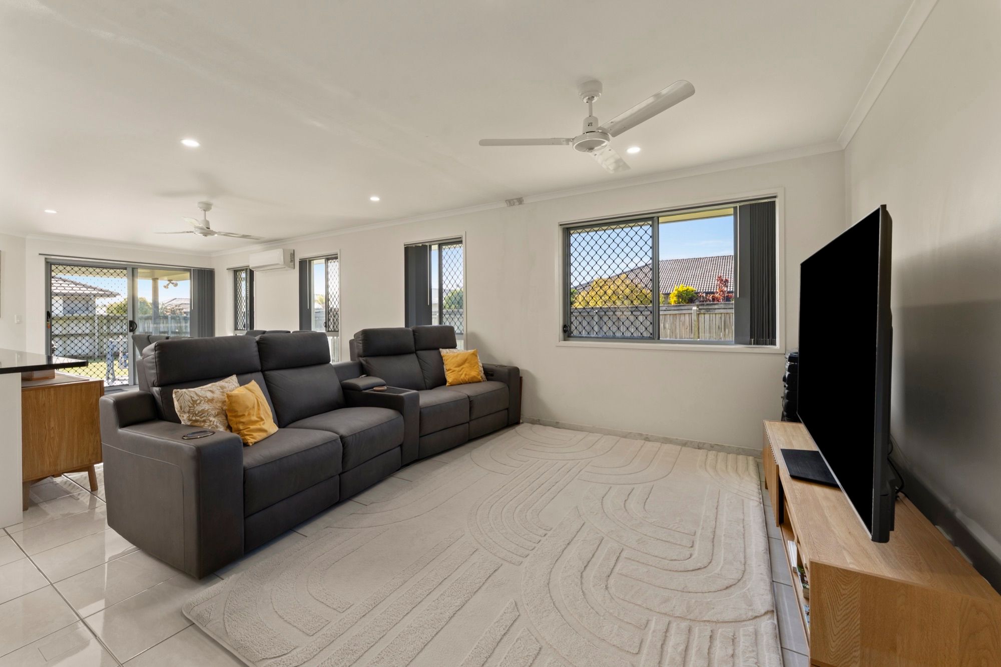 7 Cowrie Crescent — photo 5 of 16