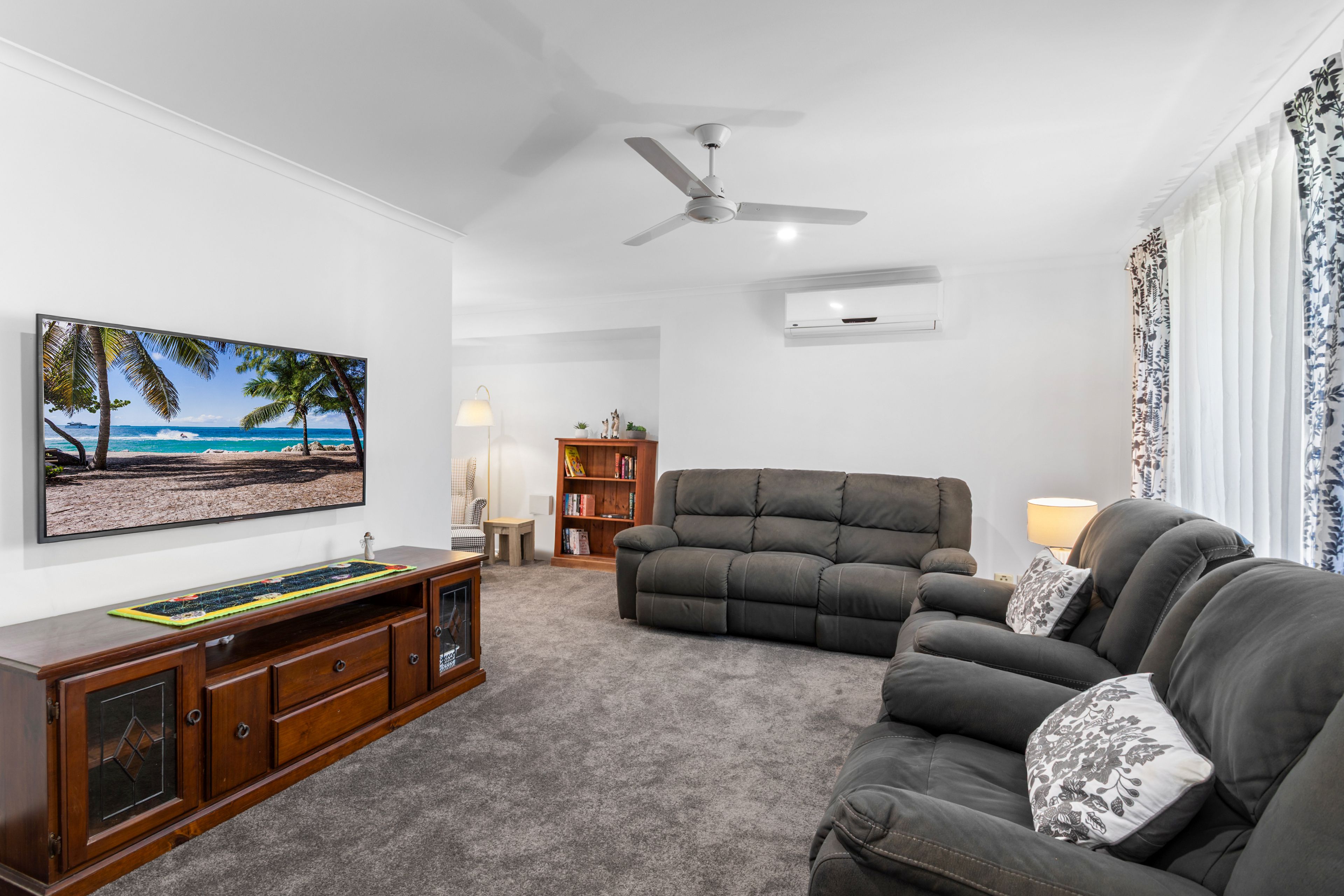 3 Huntington Drive — photo 5 of 16