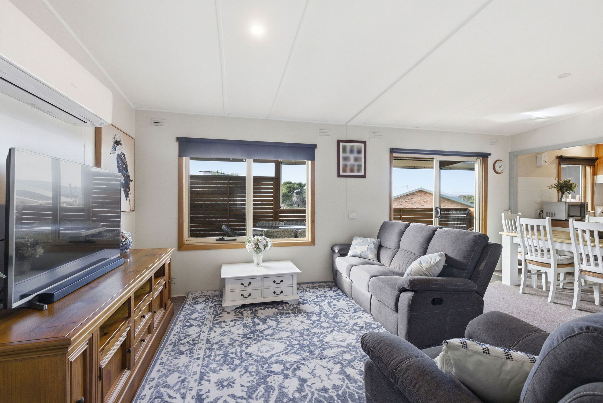 2/29 Broadwater Court — photo 4 of 8