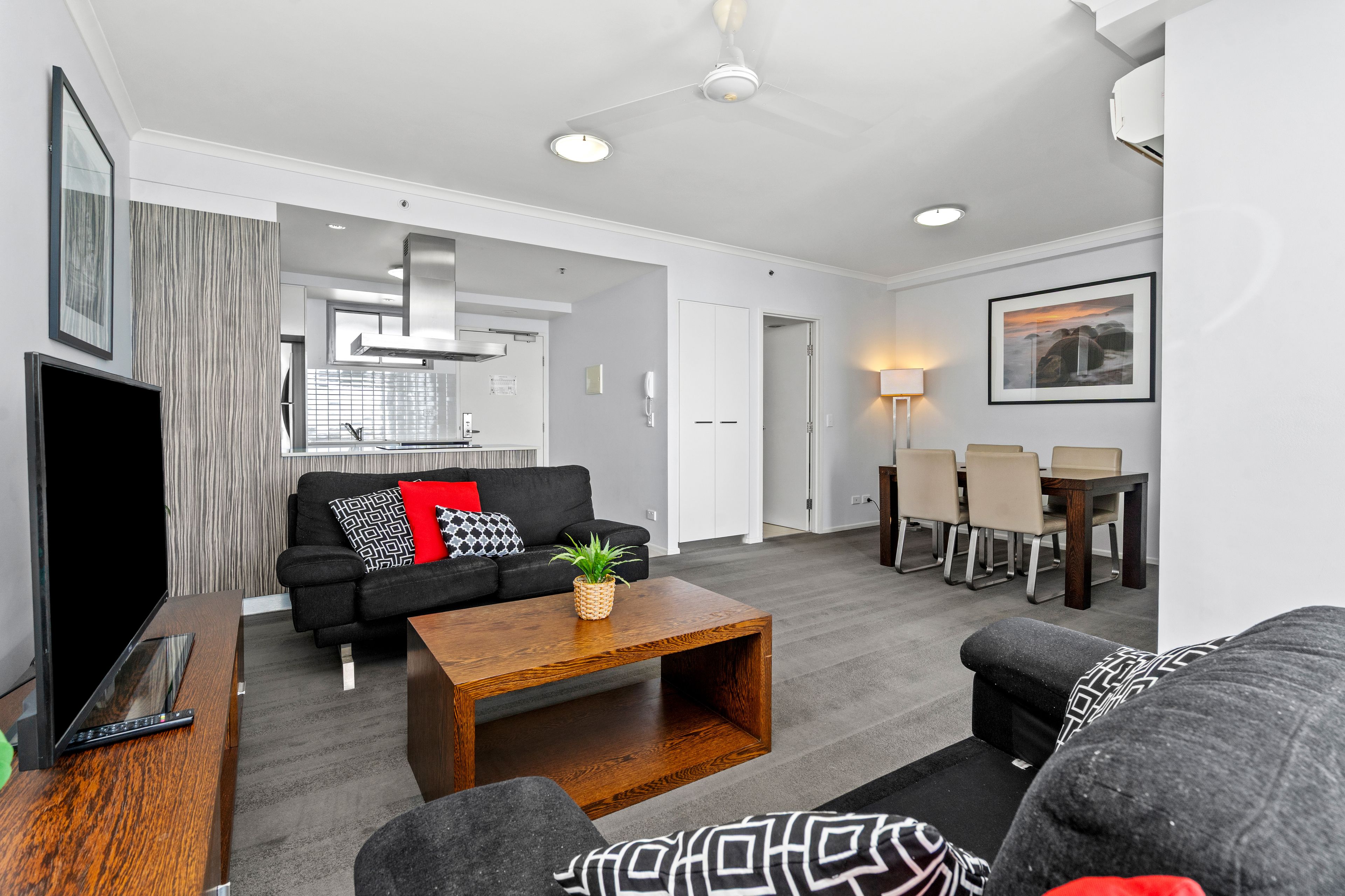 1202/79 Smith Street — photo 6 of 14