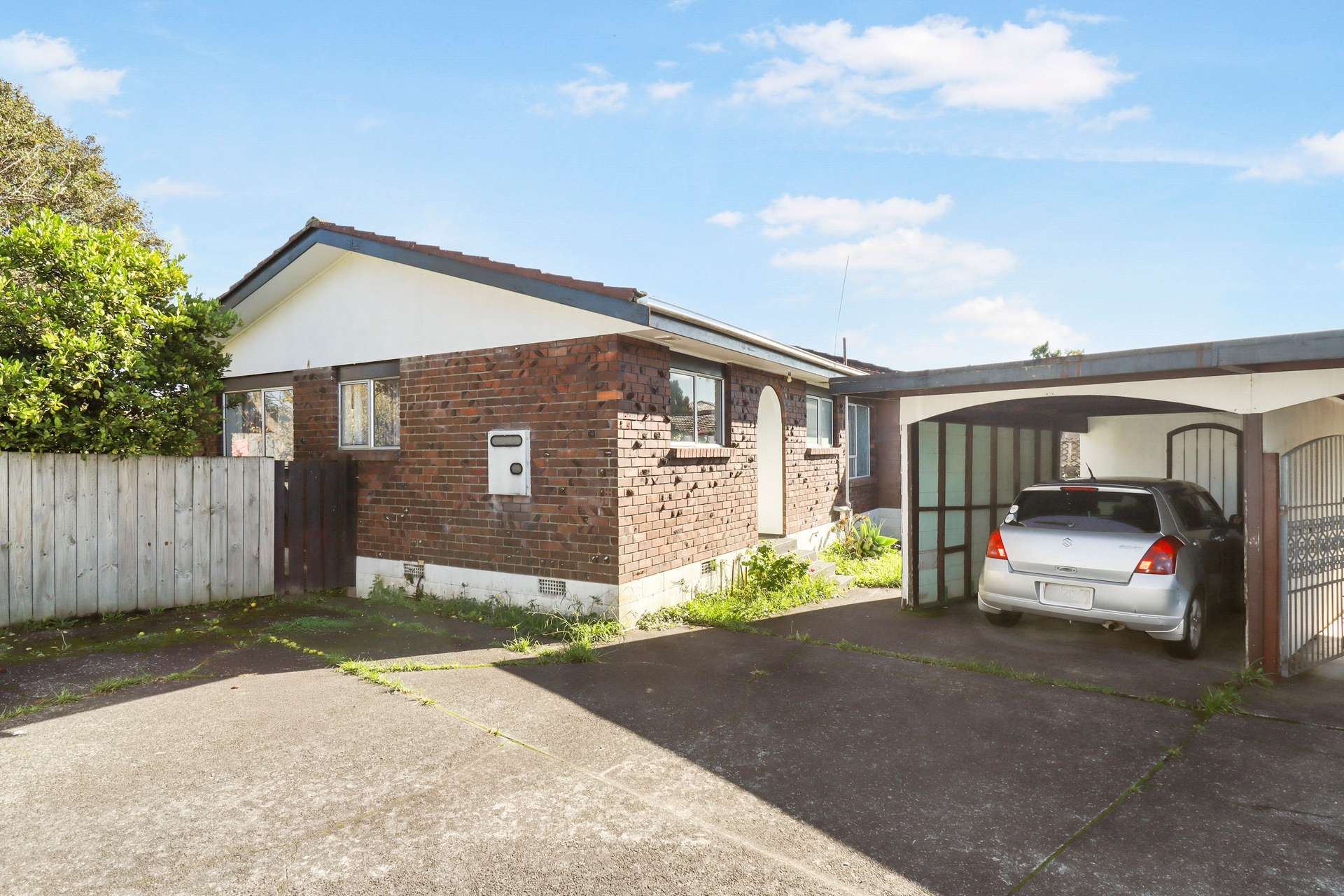 1/40 Blacklock Avenue photo 0